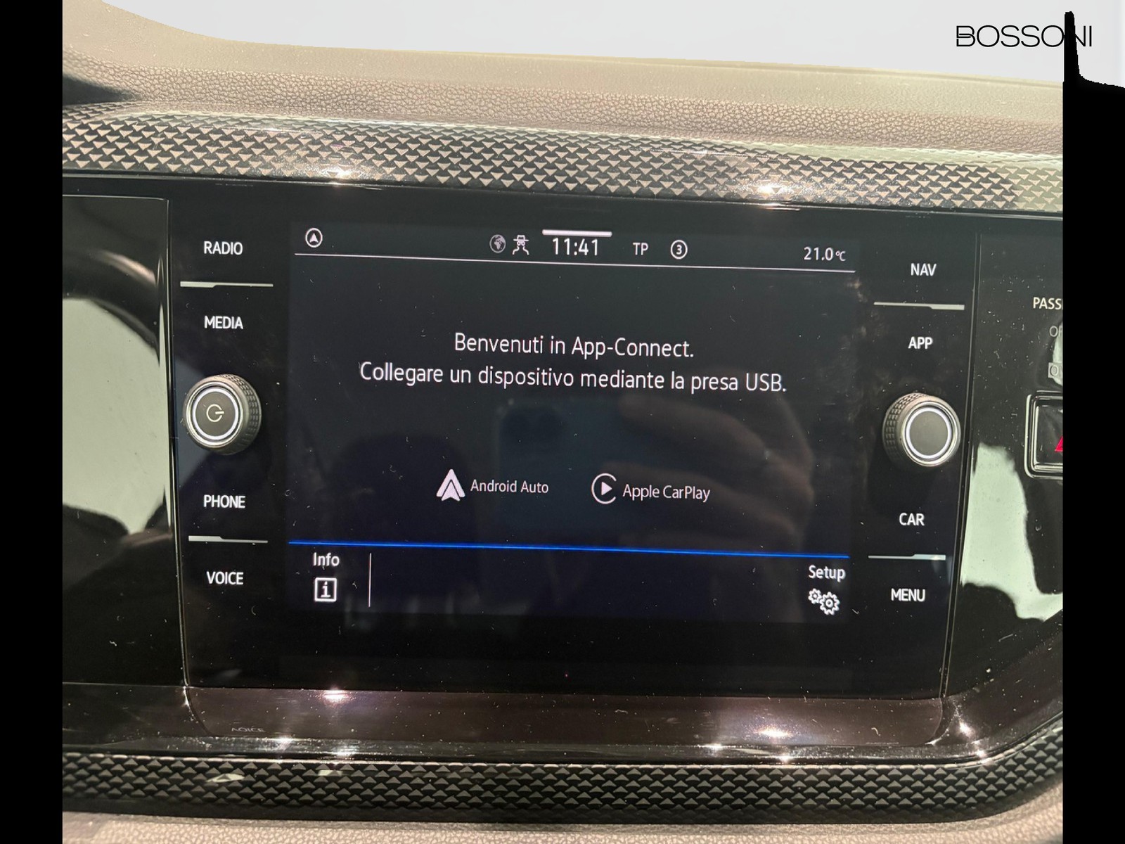 24 - Volkswagen Polo 1.0 evo 80cv life