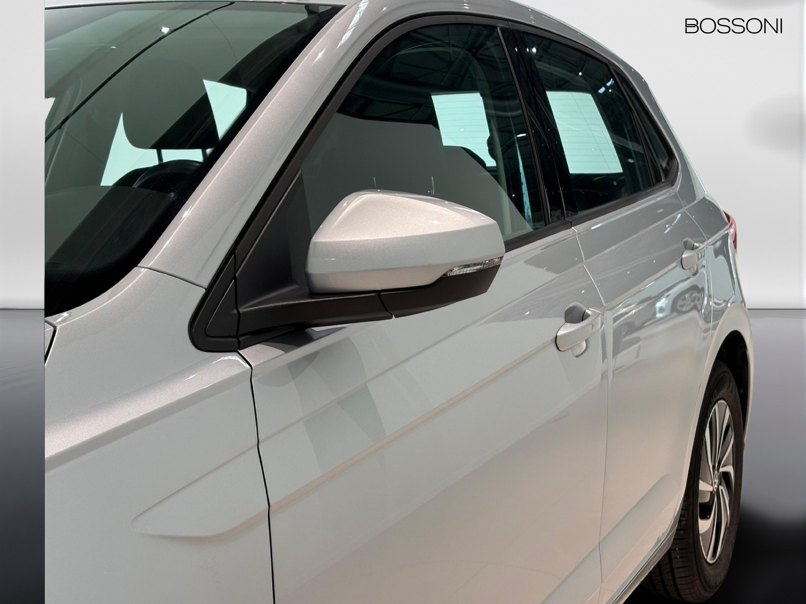 28 - Volkswagen Polo 1.0 evo 80cv life