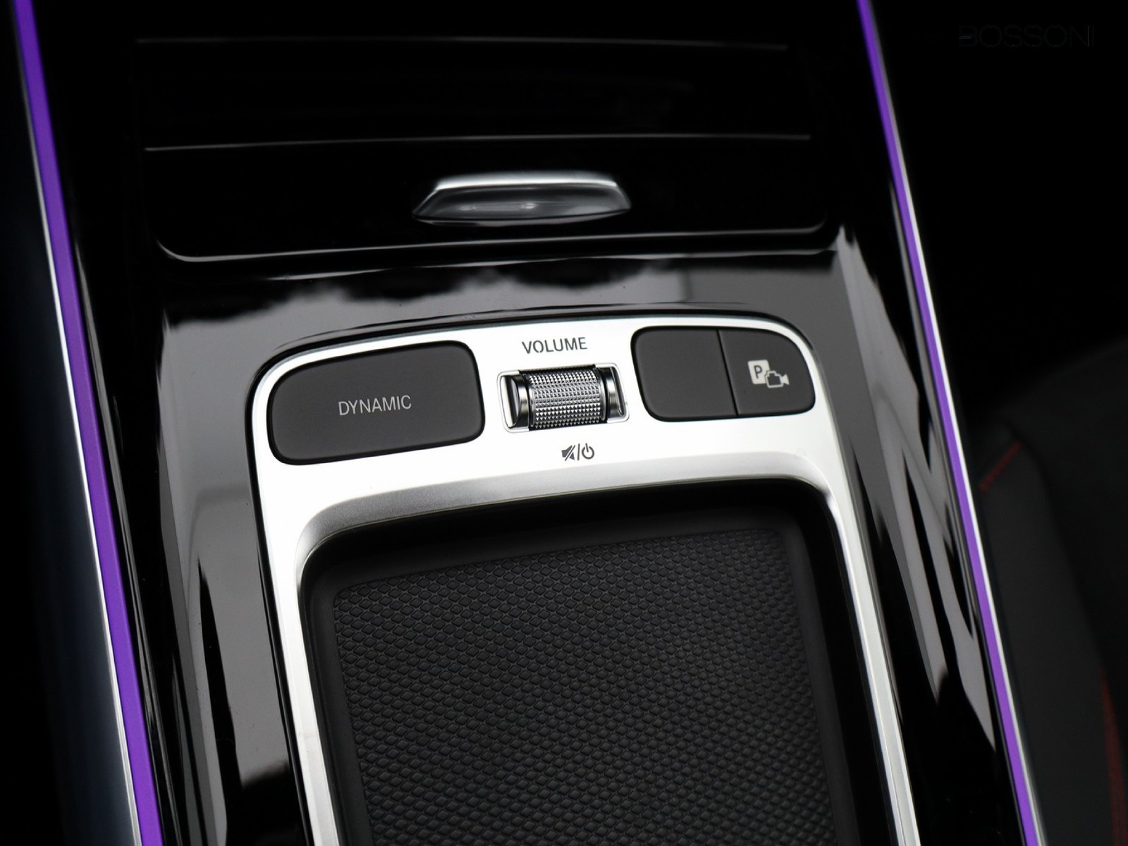 14 - Mercedes GLA 200 d amg line premium 4matic 8g-dct