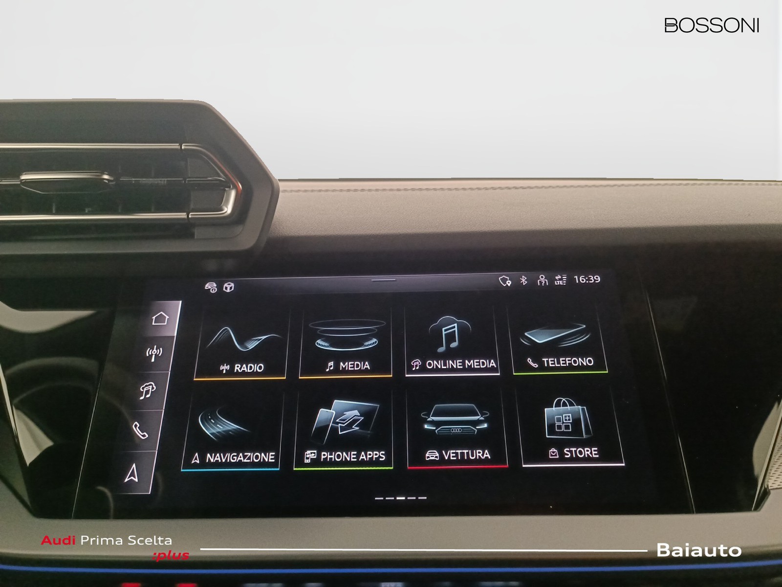 11 - Audi A3 sportback 2.0 tdi 150cv s line edition s tronic