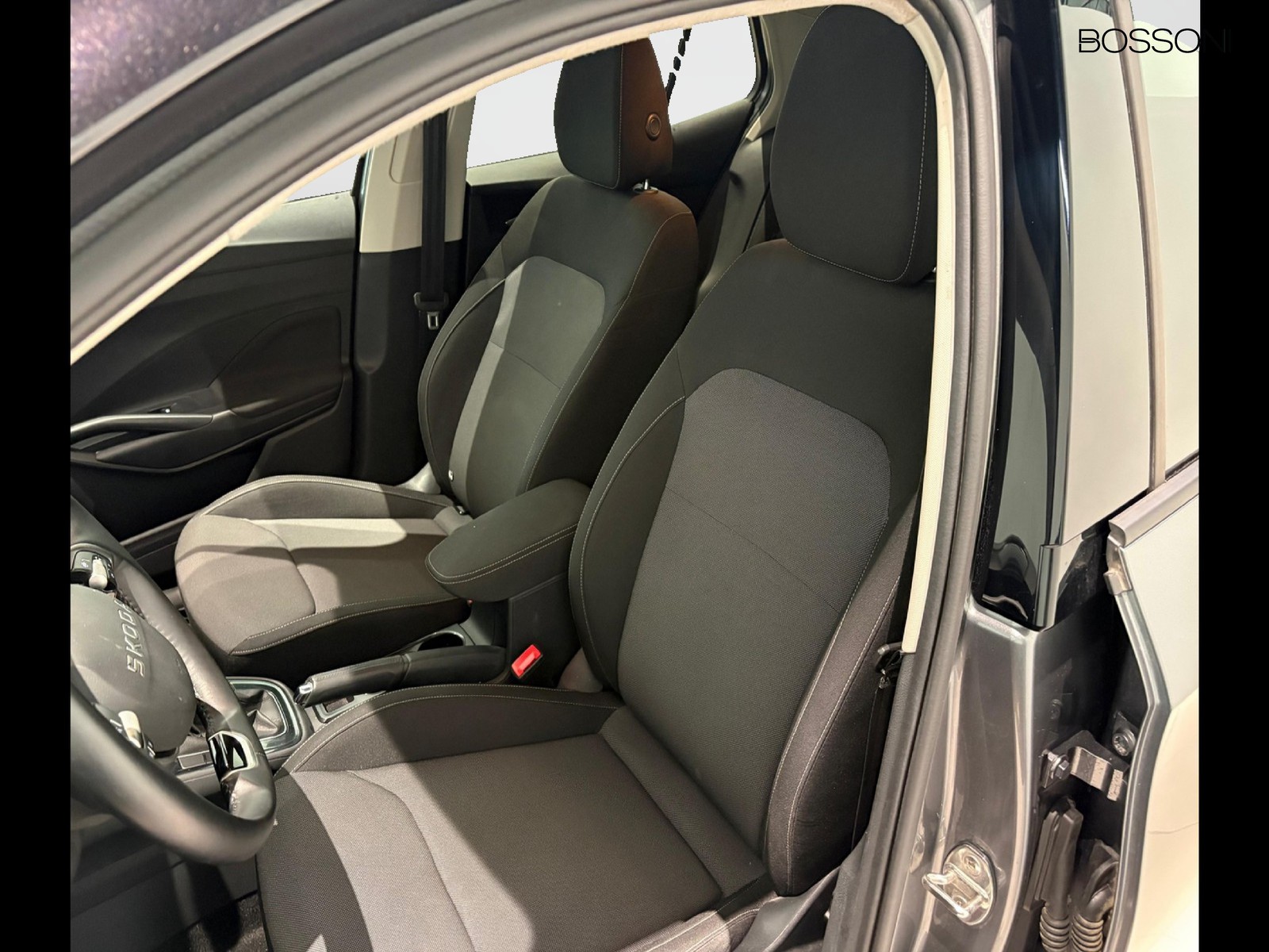 20 - Skoda Fabia 1.0 mpi 80cv 130 edition