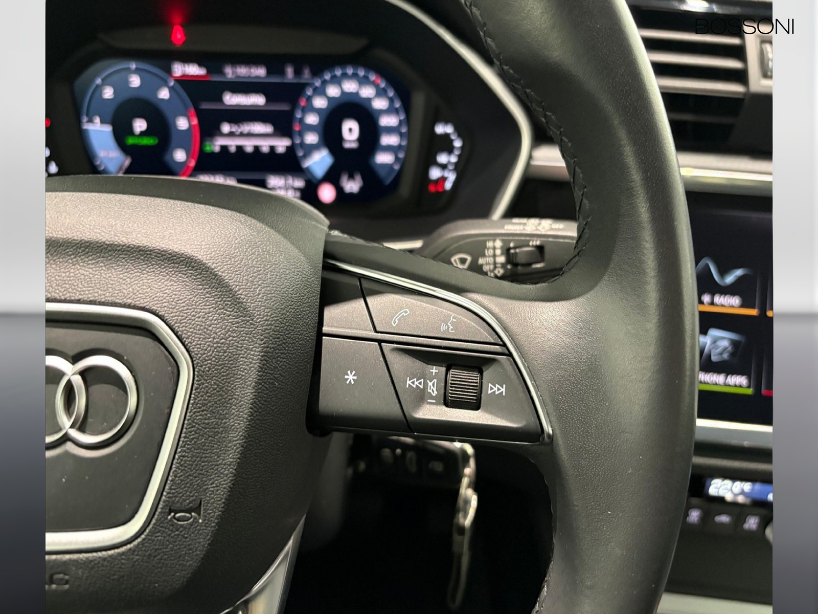 12 - Audi Q3 sportback 35 2.0 tdi business plus s tronic