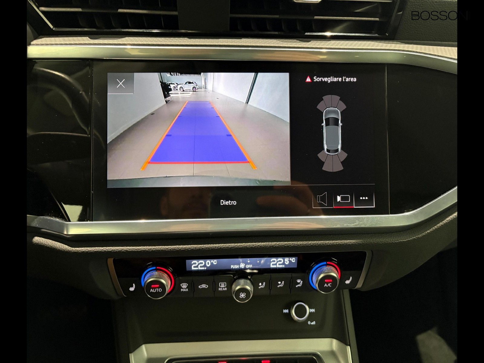 18 - Audi Q3 sportback 35 2.0 tdi business plus s tronic