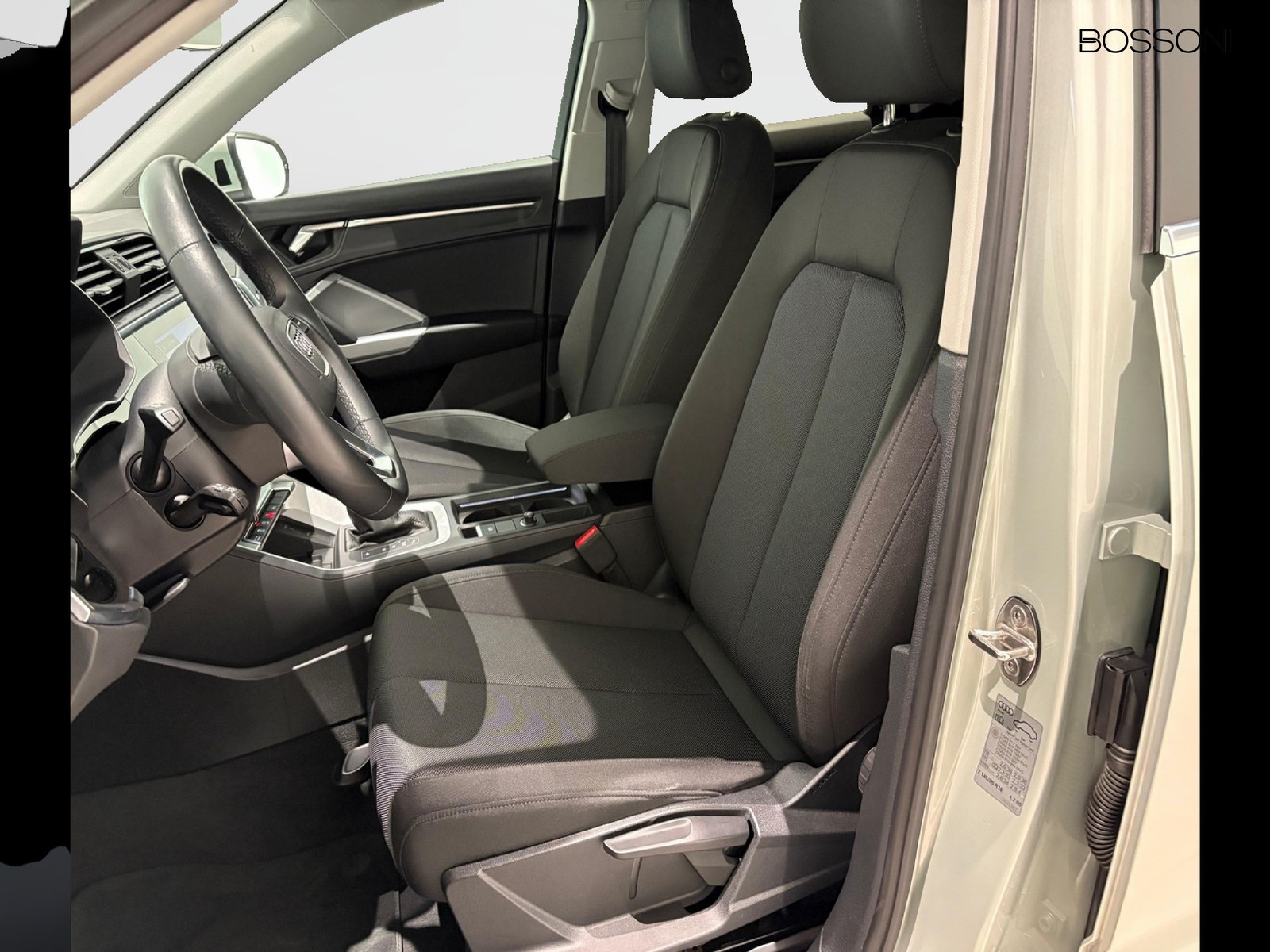 30 - Audi Q3 sportback 35 2.0 tdi business plus s tronic