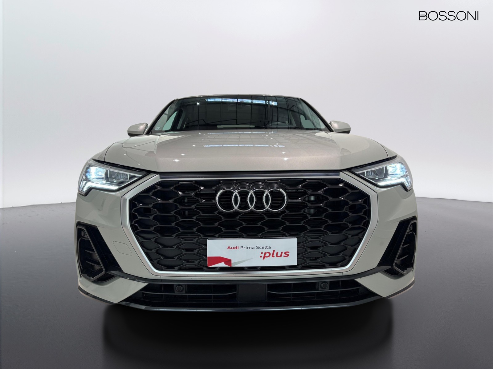 34 - Audi Q3 sportback 35 2.0 tdi business plus s tronic