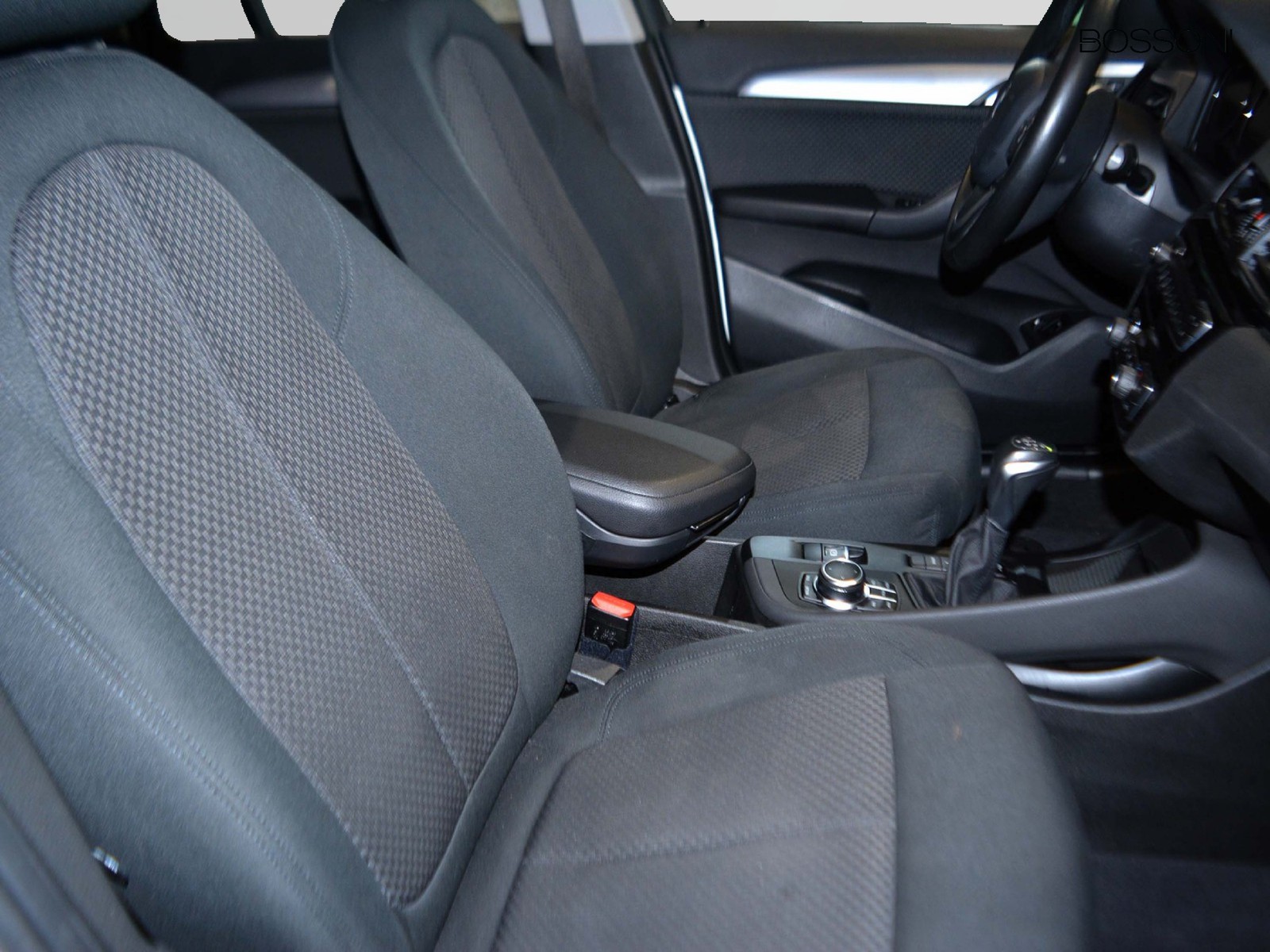 5 - BMW X1 25e xdrive business advantage steptronic