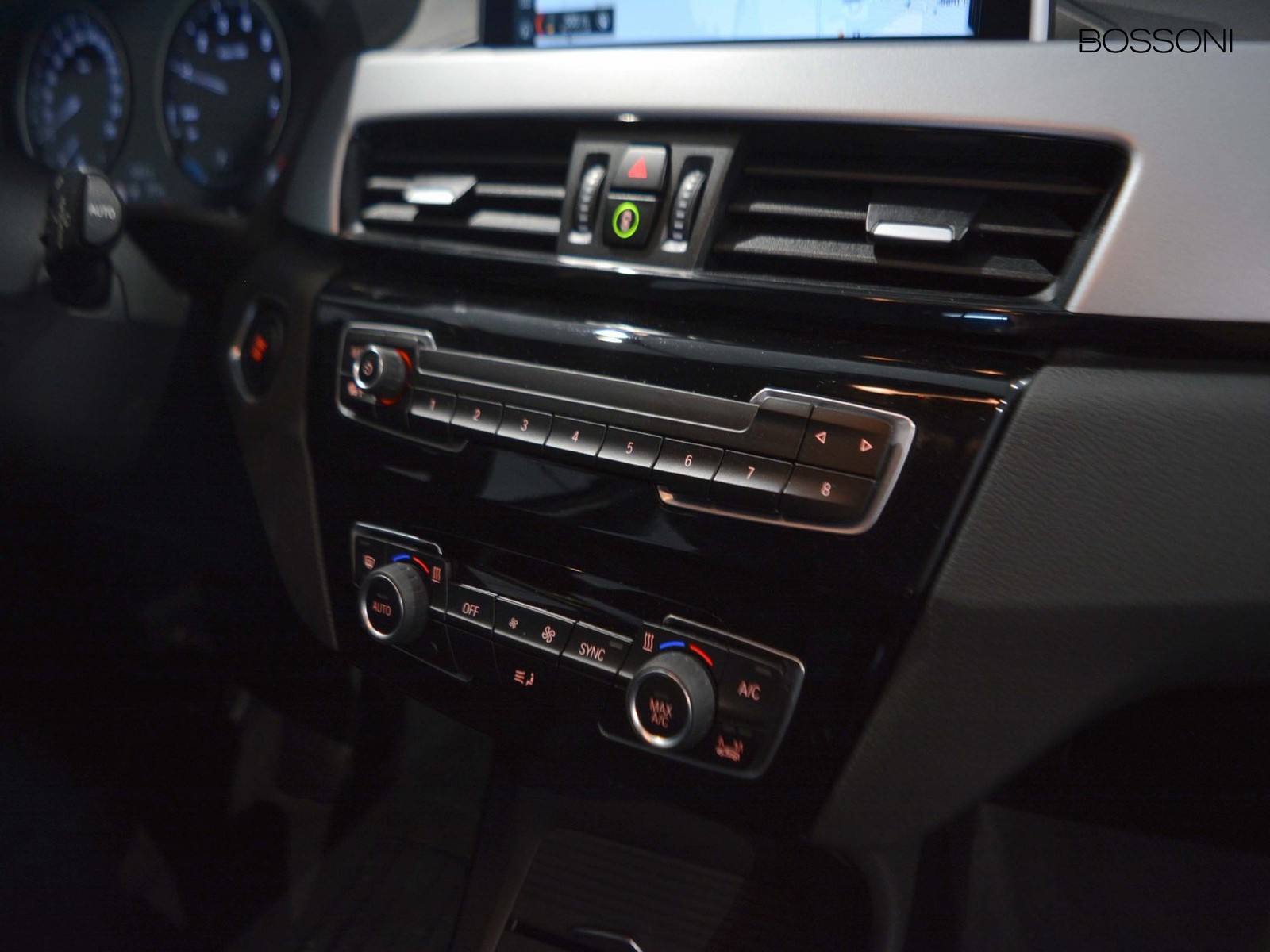 11 - BMW X1 25e xdrive business advantage steptronic