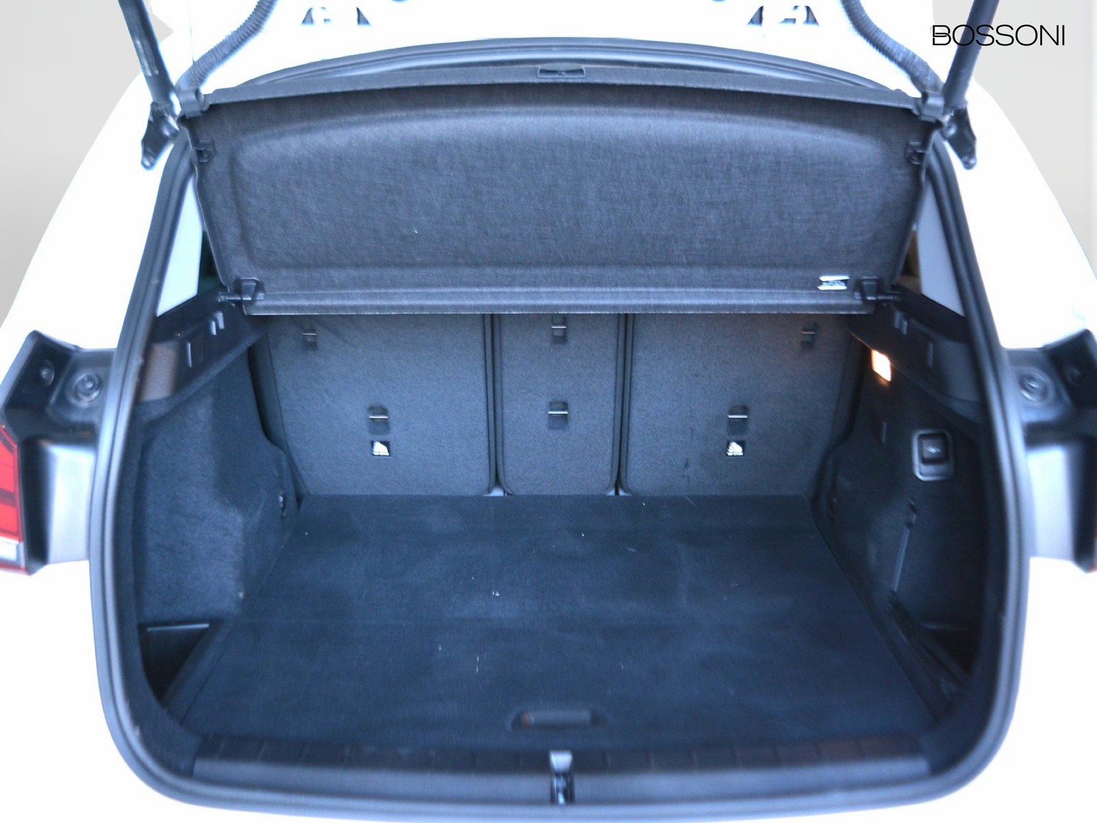 16 - BMW X1 25e xdrive business advantage steptronic