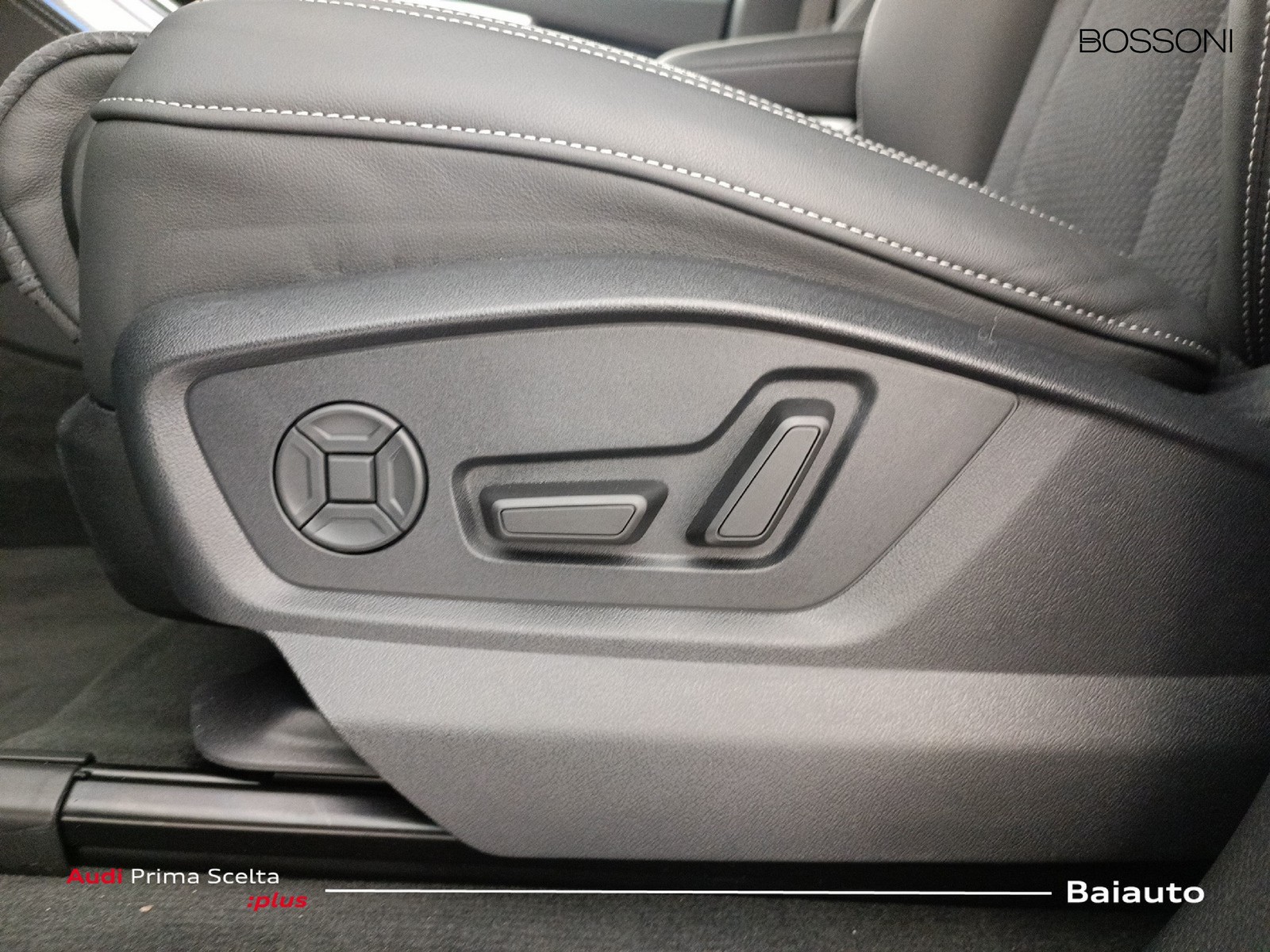 28 - Audi Q8 3.0 v6 tfsi e 394cv s line edition quattro tiptronic