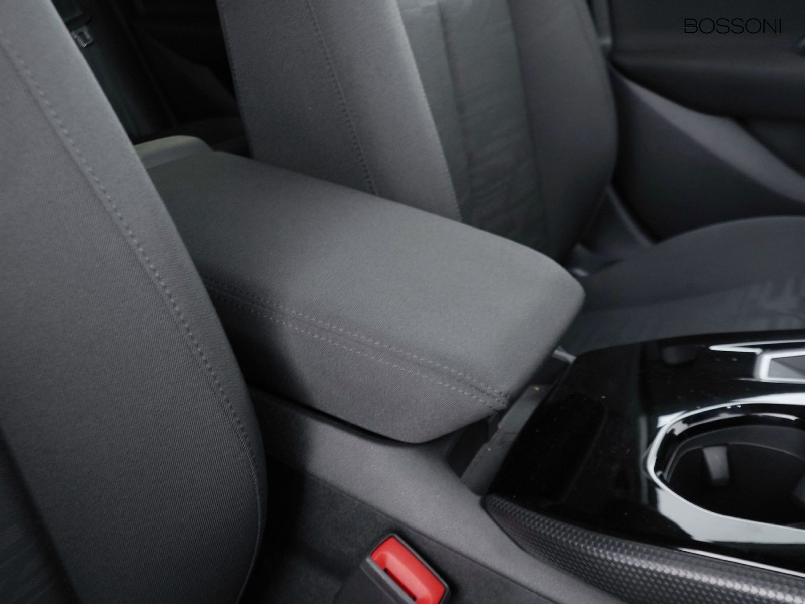 17 - Audi A5 avant 2.0 tdi mhev+ 204cv business advanced