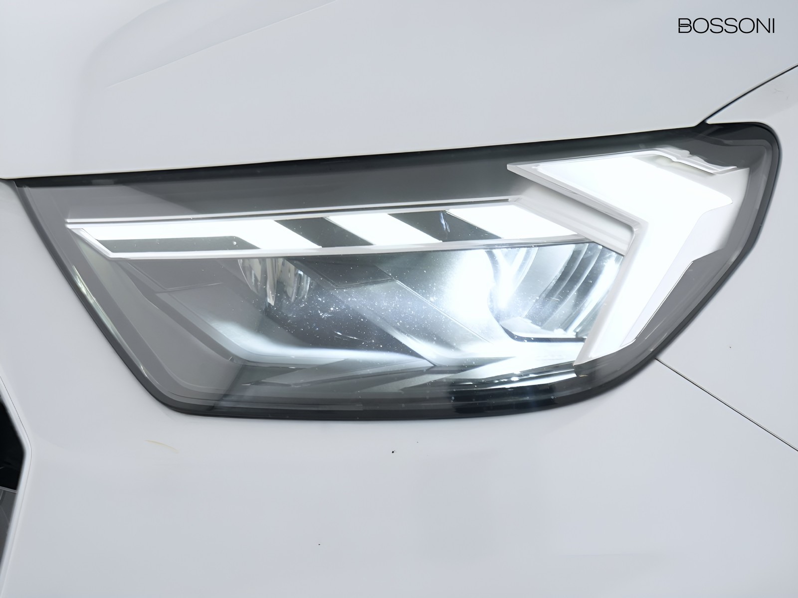 6 - Audi A1 sportback 35 1.5 tfsi s line edition s tronic