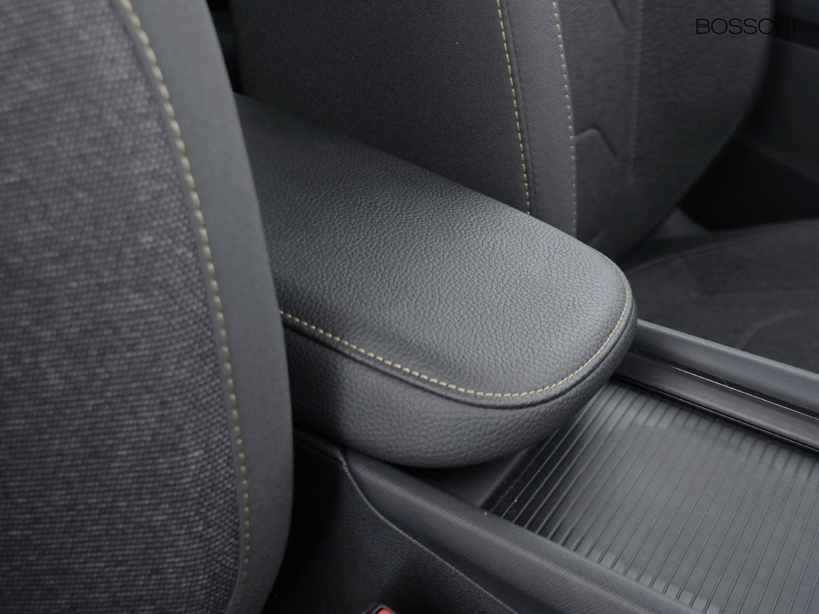 18 - Skoda Kodiaq 1.5 tsi m-hev 150cv executive dsg 7p.ti