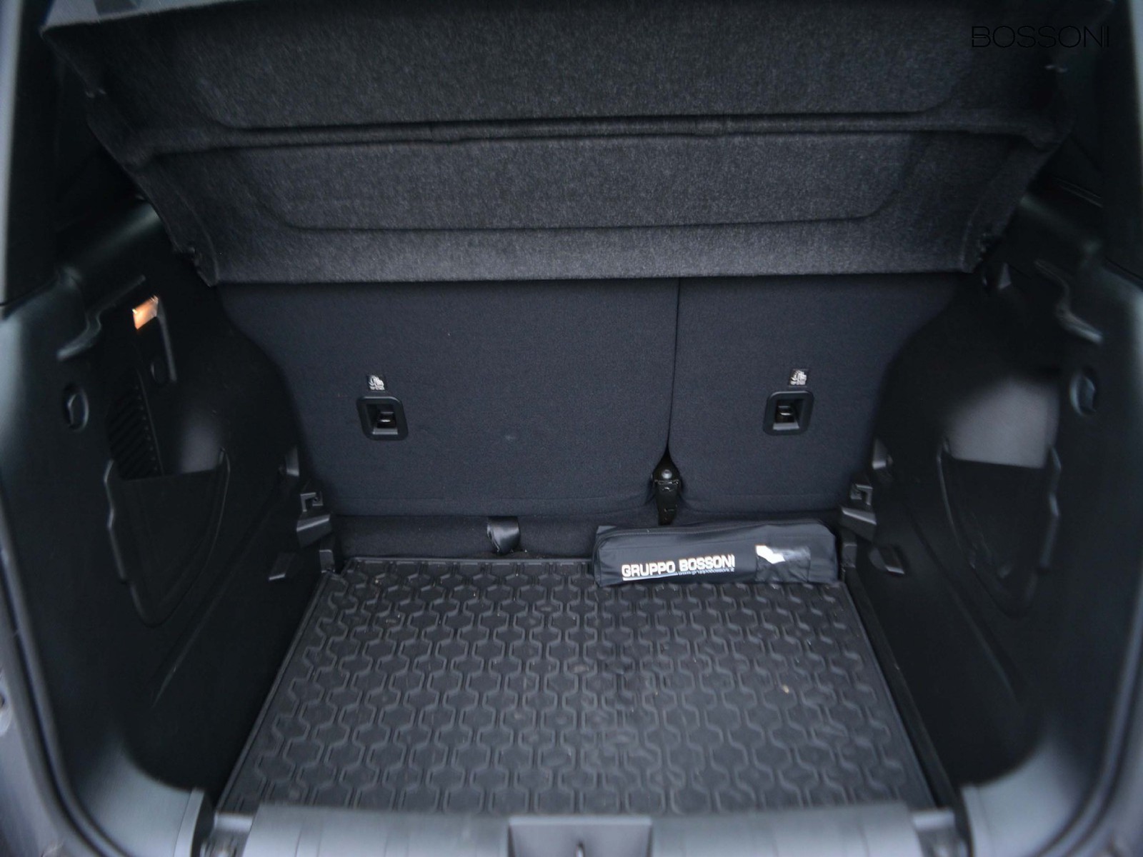 14 - Jeep Renegade 1.5 turbo t4 mhev 130cv limited 2wd