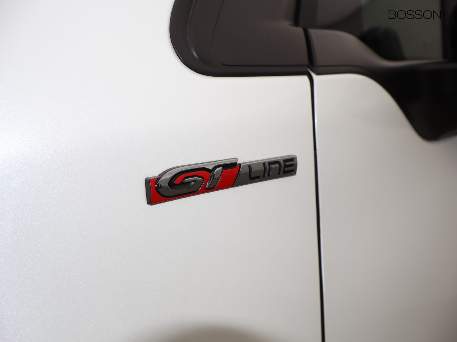 18 - Peugeot 2008 1.2 puretech turbo 110cv gt line eat6 s&s my19