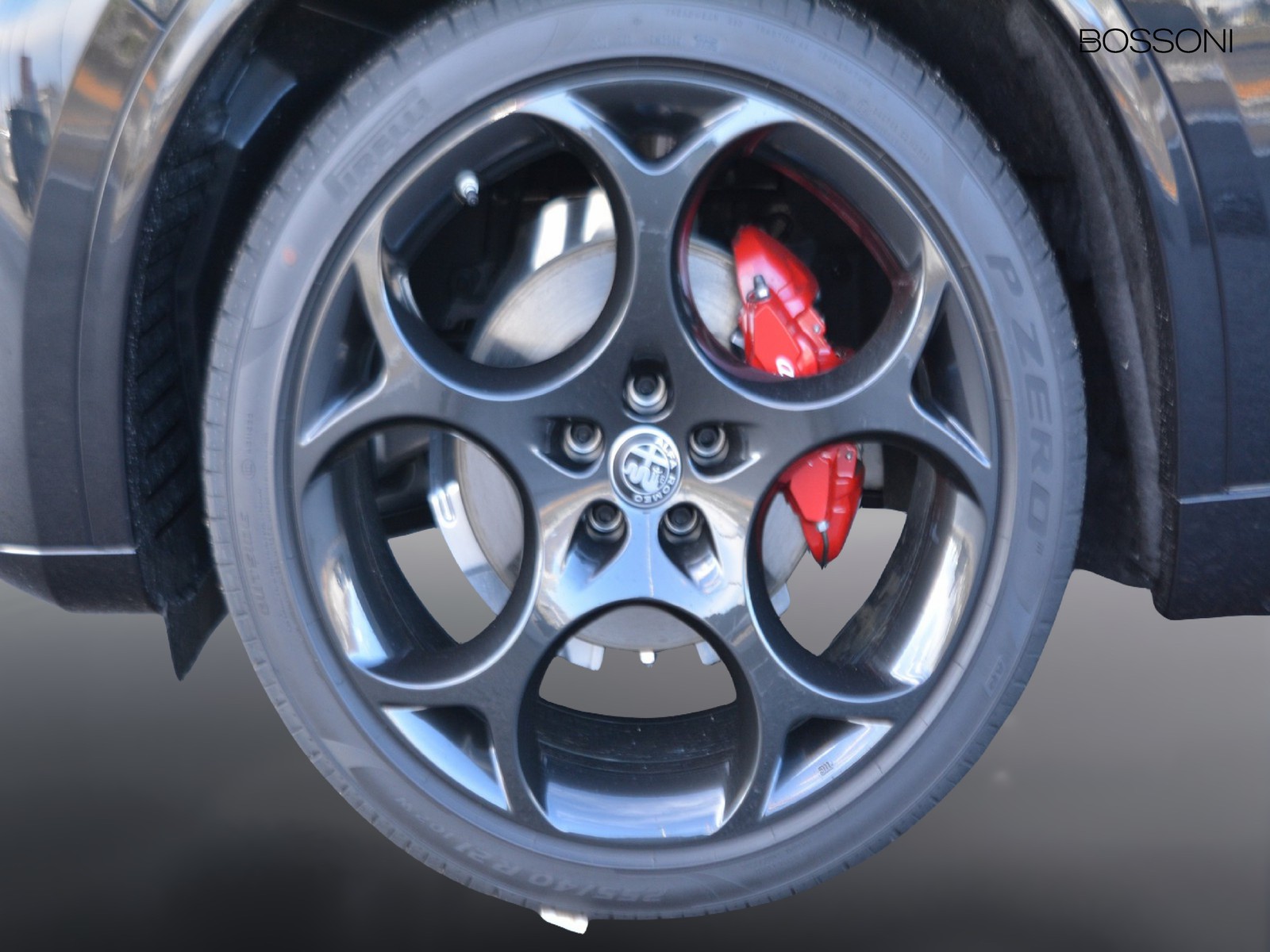 17 - Alfa Romeo Stelvio 2.2 turbo 210cv veloce q4 at8