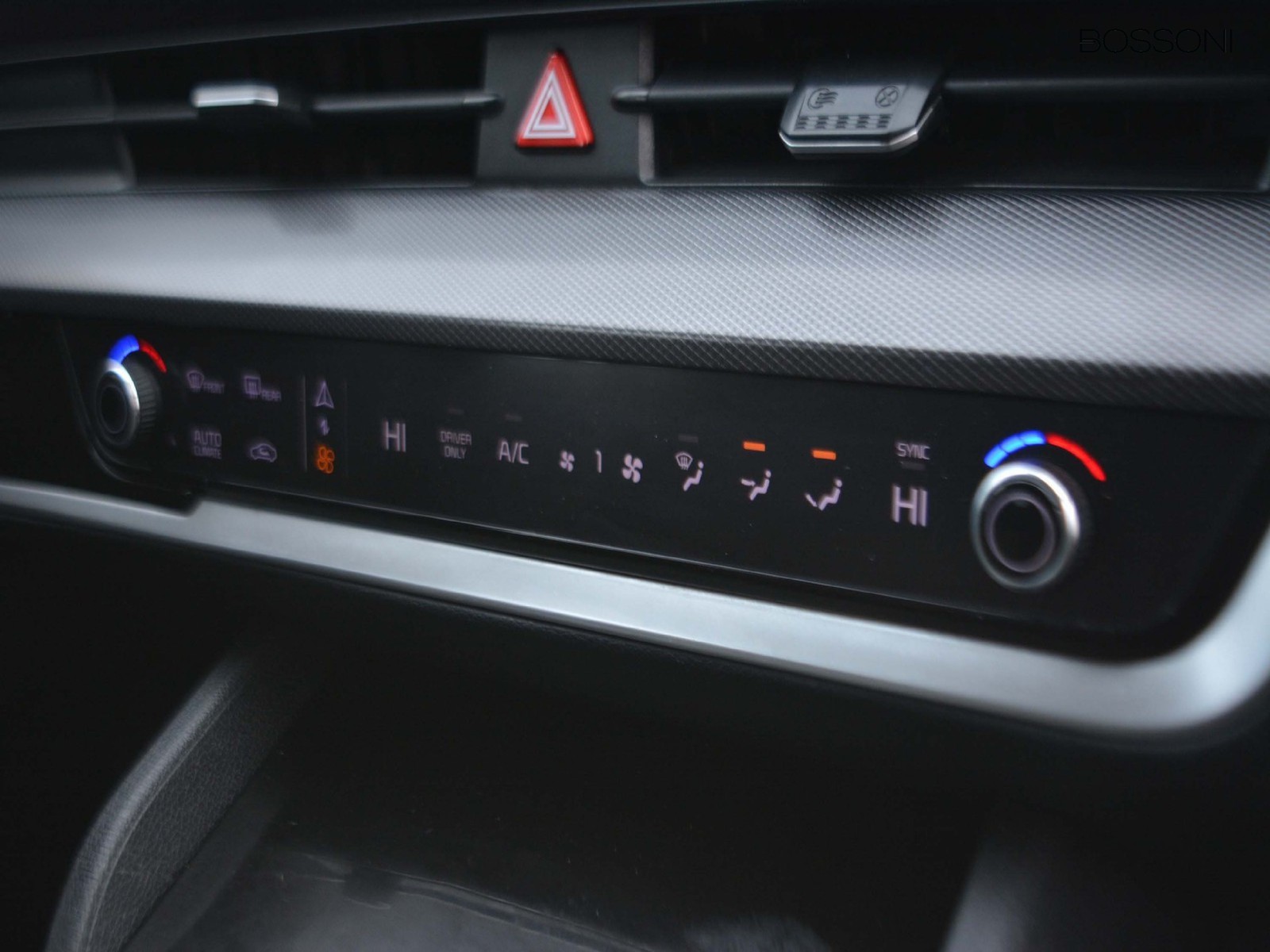 11 - Kia Sportage 1.6 t-gdi phev style awd at6