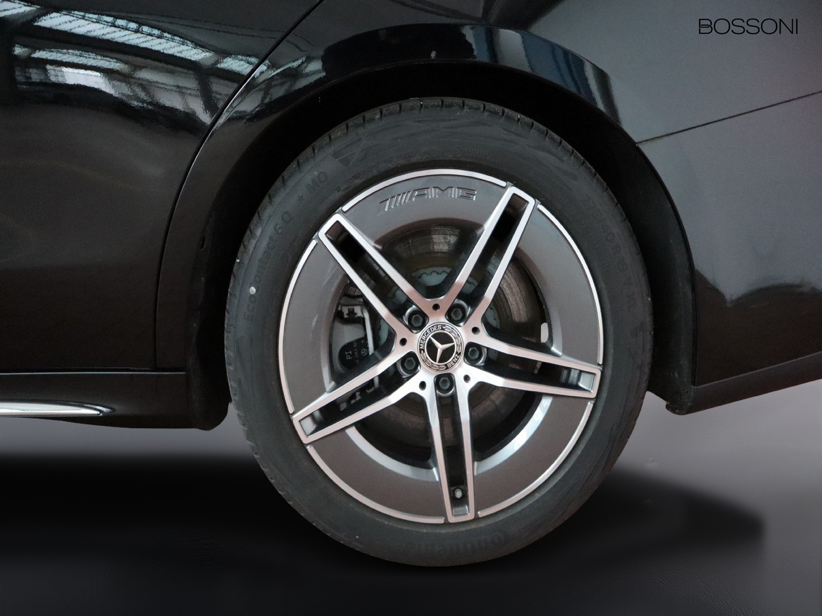 4 - Mercedes Classe E station wagon 300 de plug in hybrid amg line advanced plus 4matic 9g-tronic