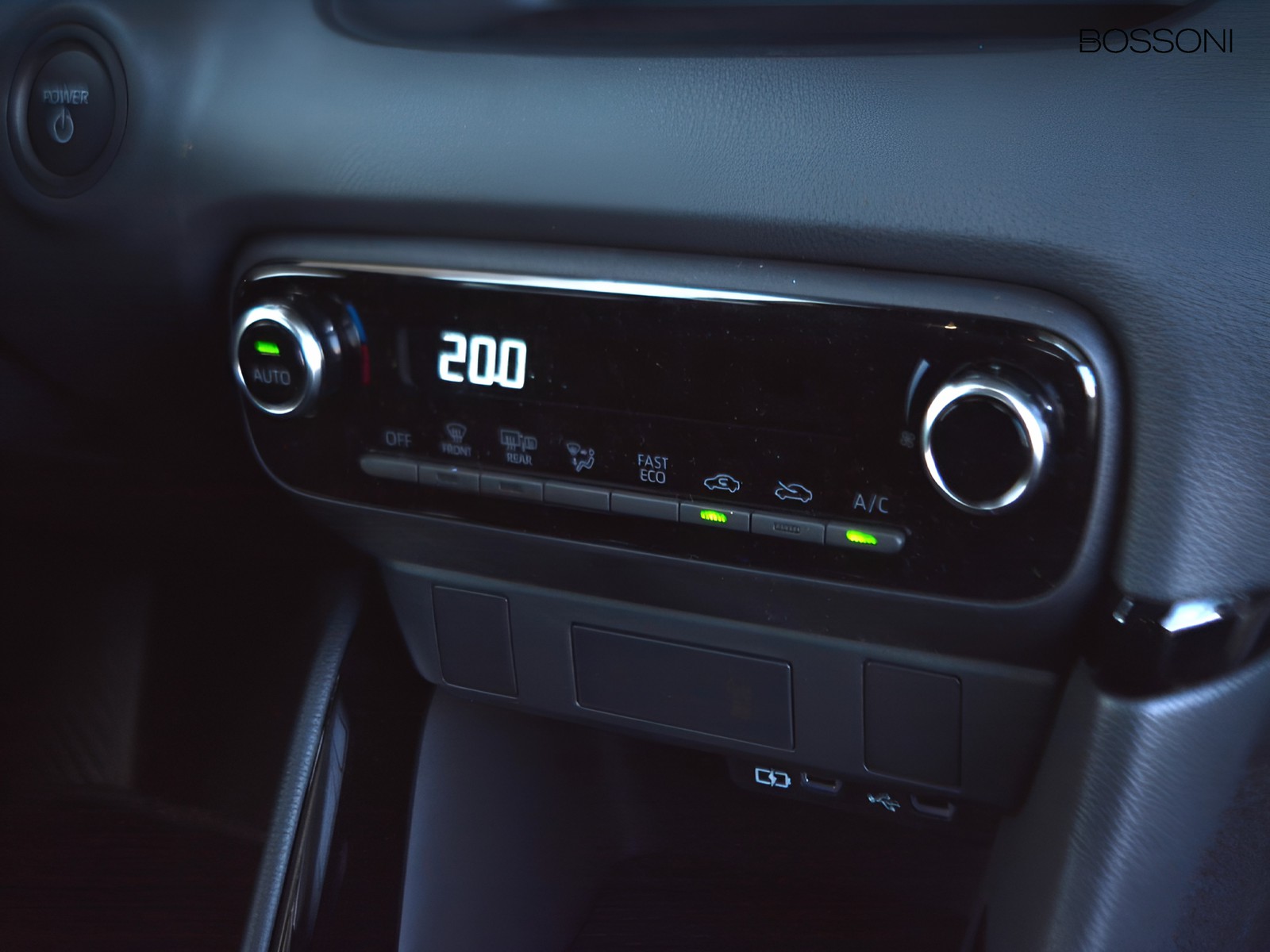 11 - Toyota Yaris 1.5 hybrid 115 trend e-cvt