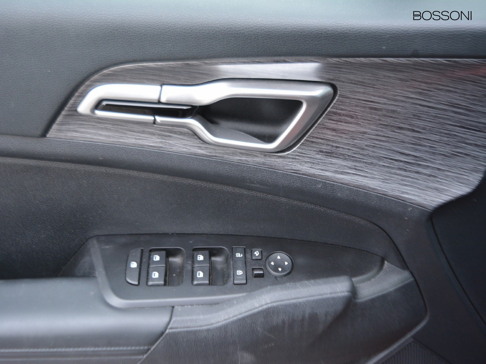 12 - Kia Sportage 1.6 crdi mhev business dct