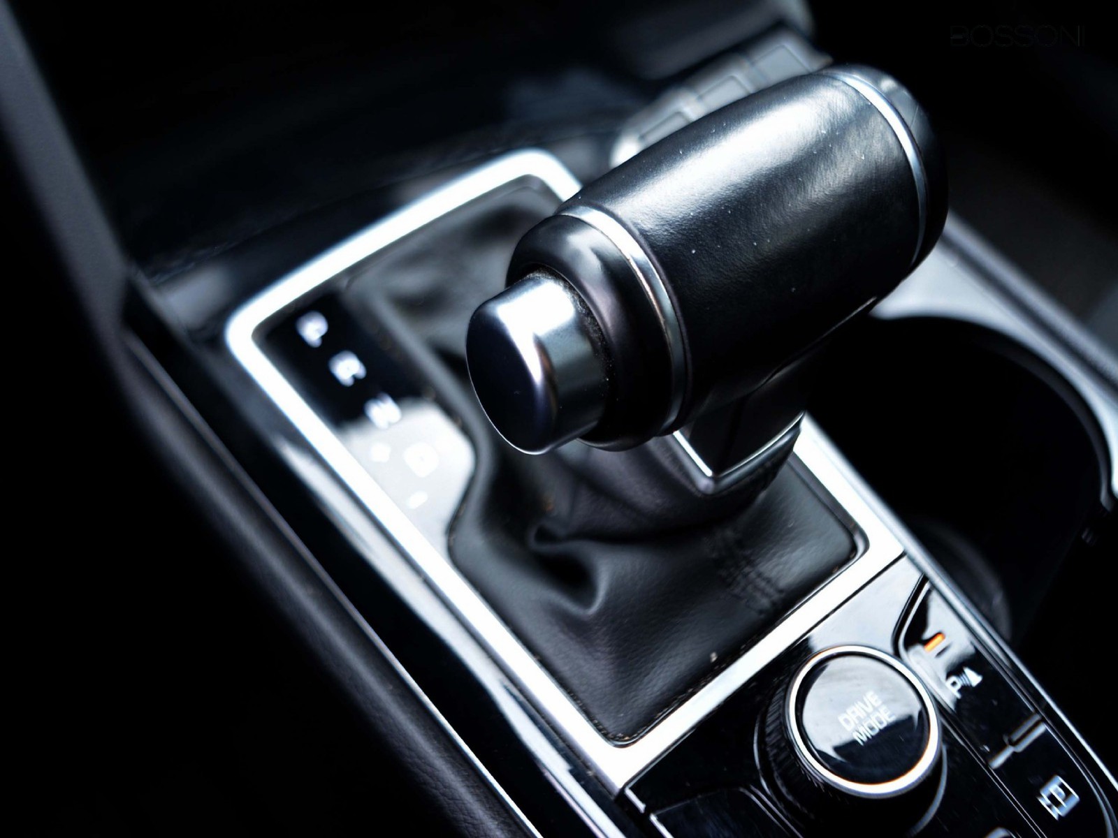 17 - Kia Sportage 1.6 crdi mhev business dct