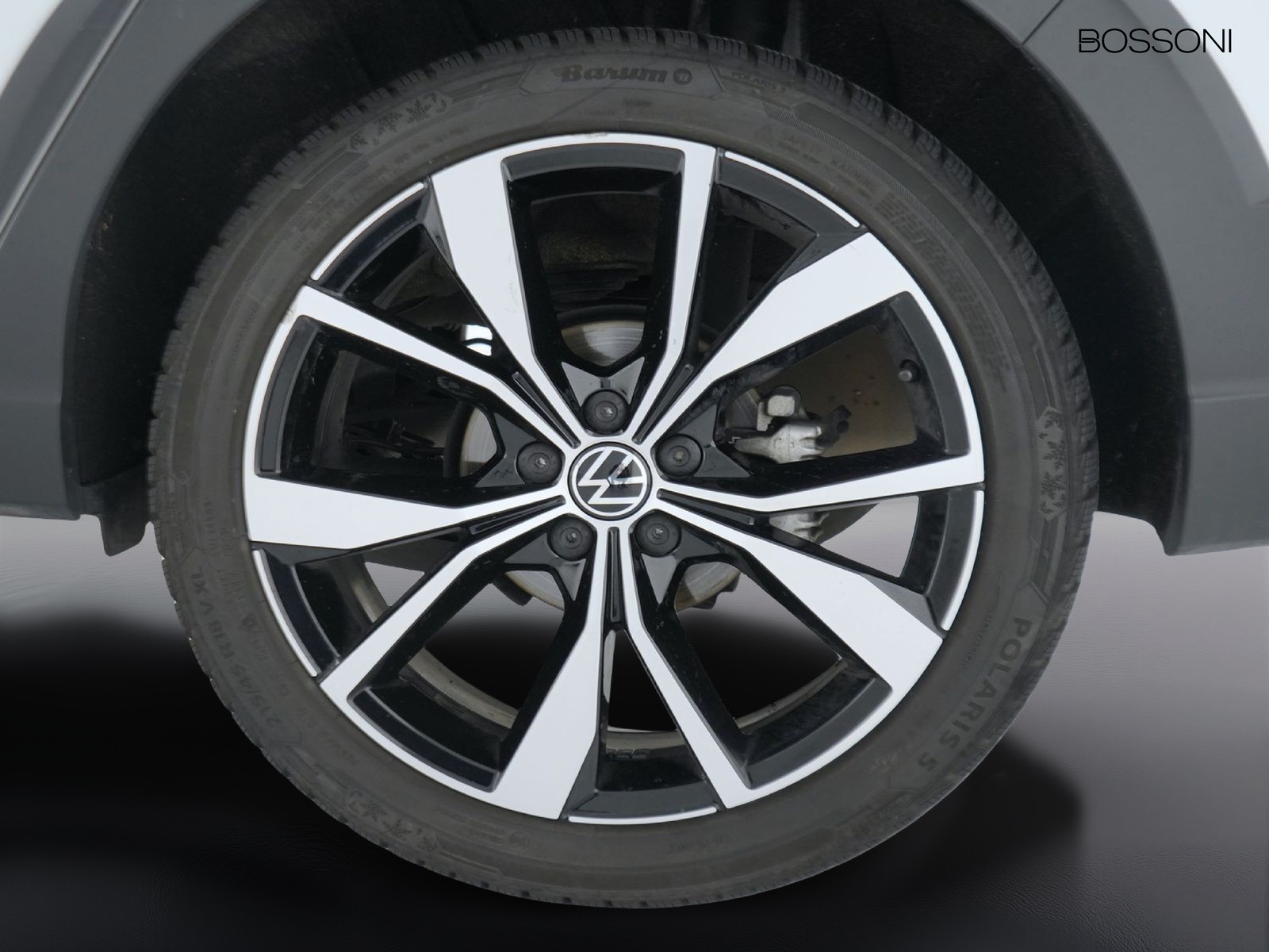 10 - Volkswagen Taigo 1.5 tsi act 150cv r-line dsg