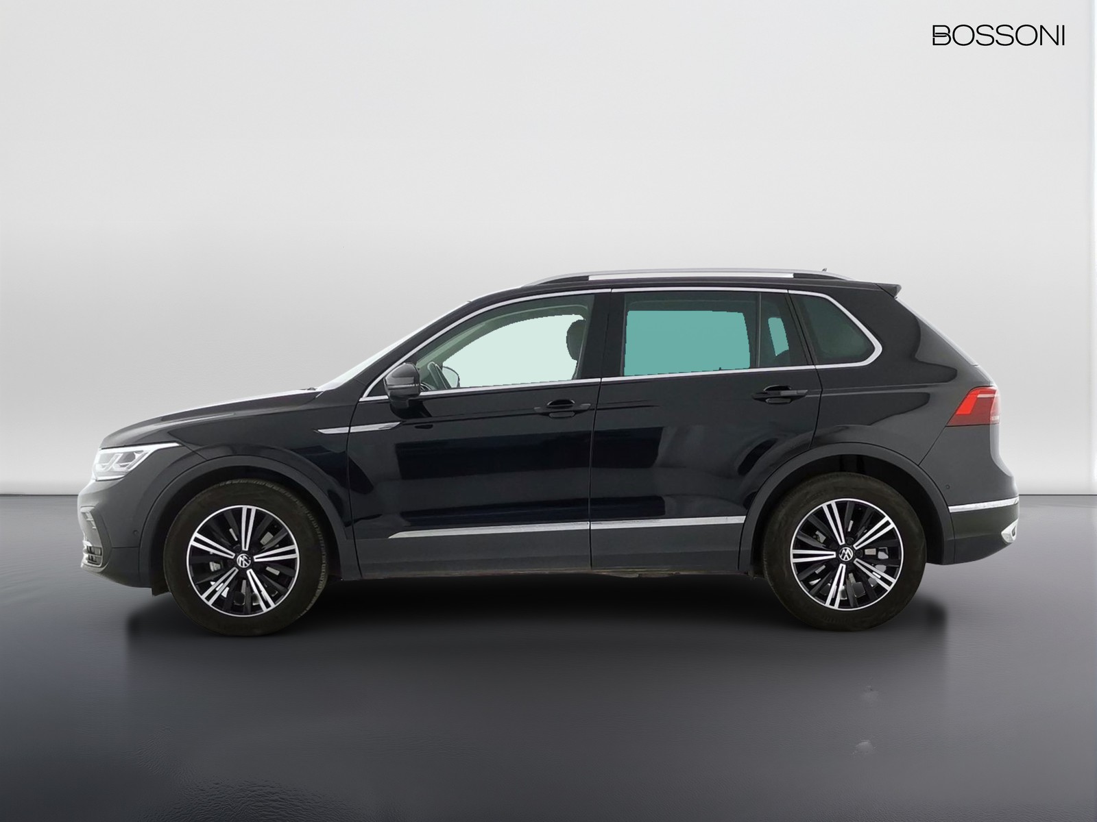 3 - Volkswagen Tiguan 1.5 tsi act 150cv elegance dsg