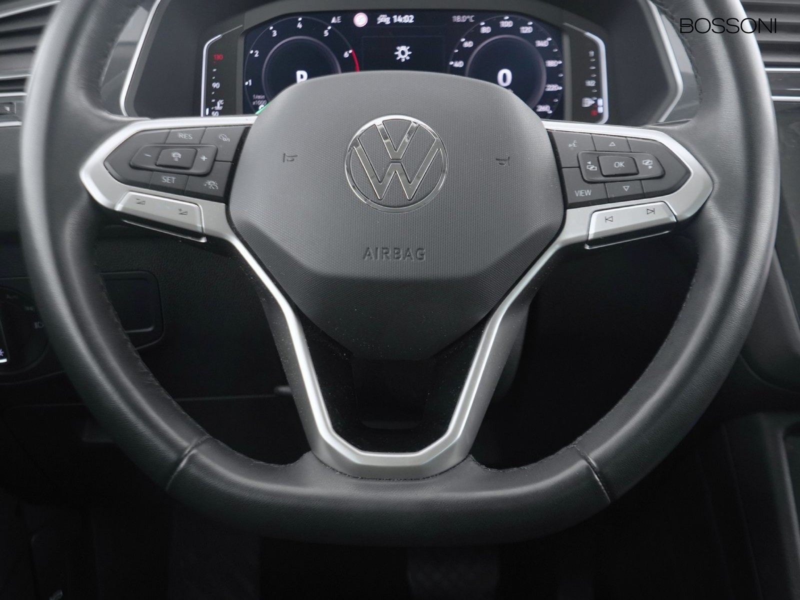 15 - Volkswagen Tiguan 1.5 tsi act 150cv elegance dsg