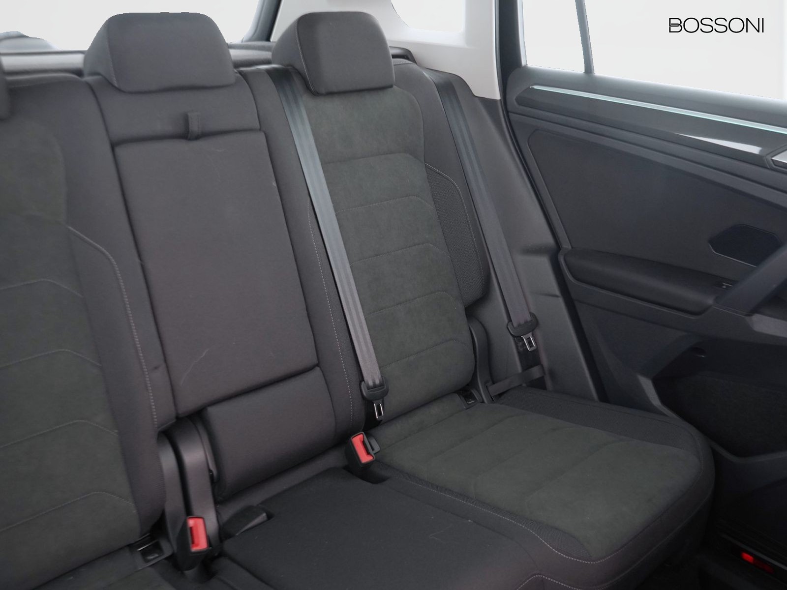 22 - Volkswagen Tiguan 1.5 tsi act 150cv elegance dsg