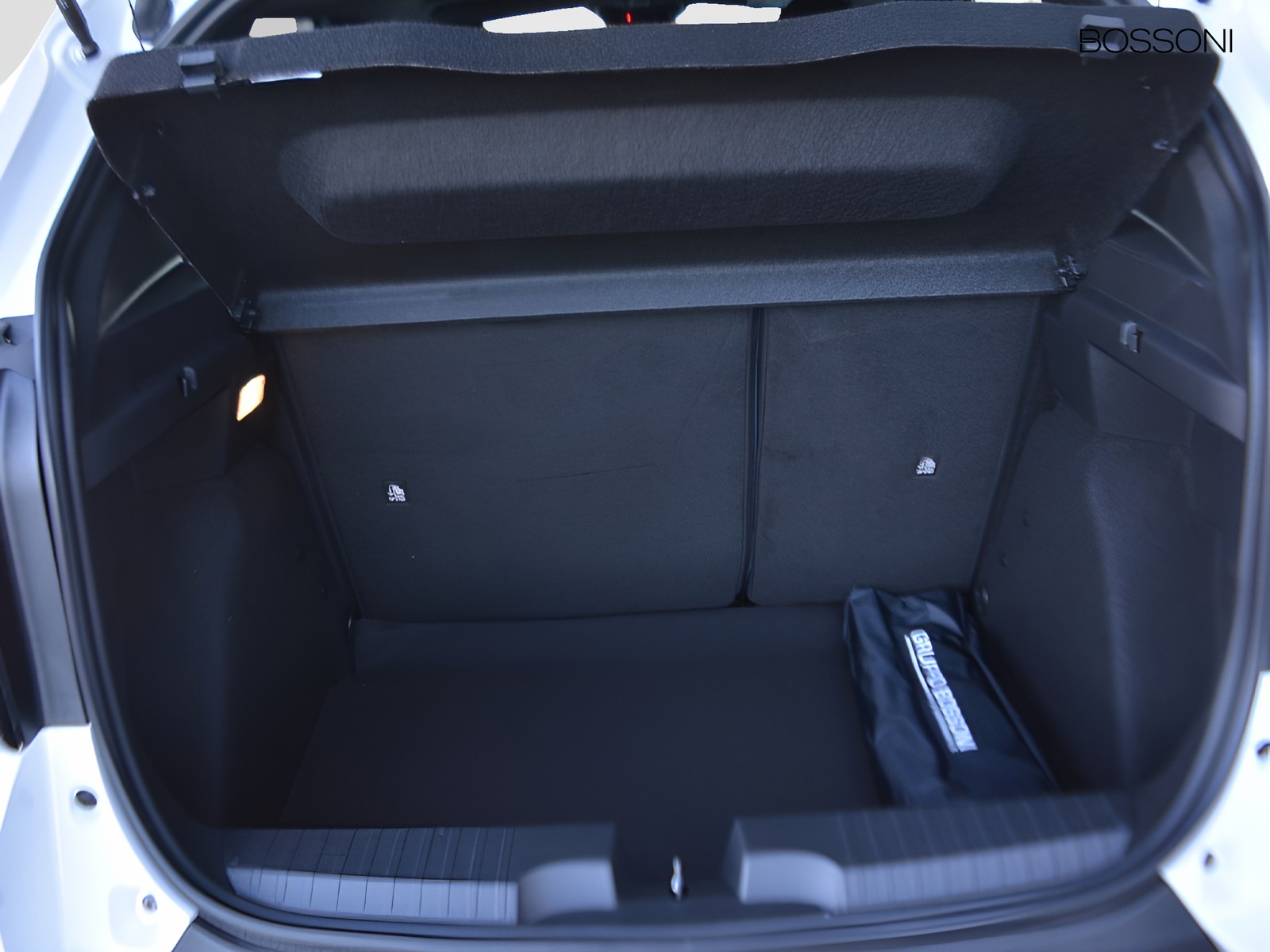 14 - Fiat Grande Panda 1.2 hybrid 110cv icon