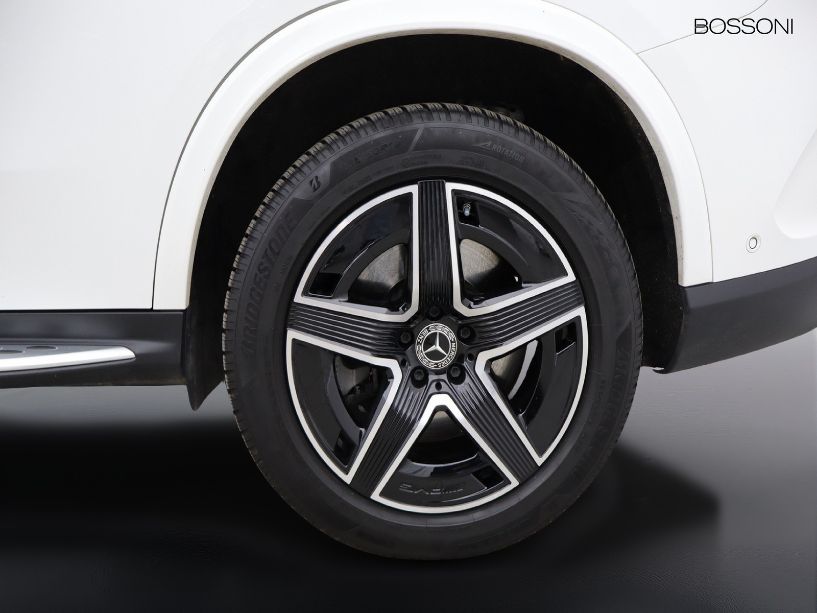 4 - Mercedes GLC suv 300 de plug in hybrid amg line advanced 4matic 9g-tronic