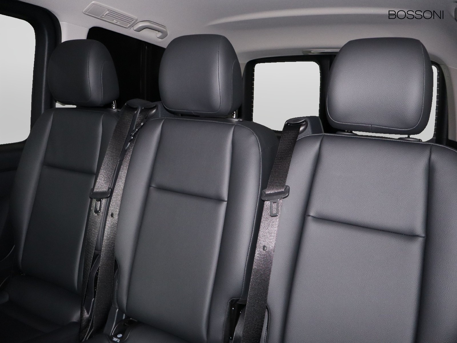 8 - Mercedes Vans Vito mixto 116 cdi long pro 9g-tronic