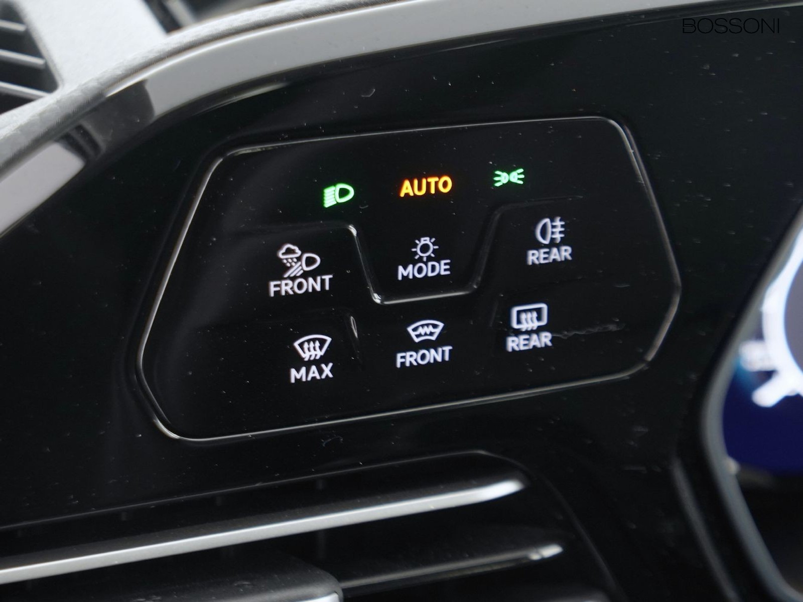 17 - Volkswagen VIC Caddy 2.0 tdi 122cv style dsg7