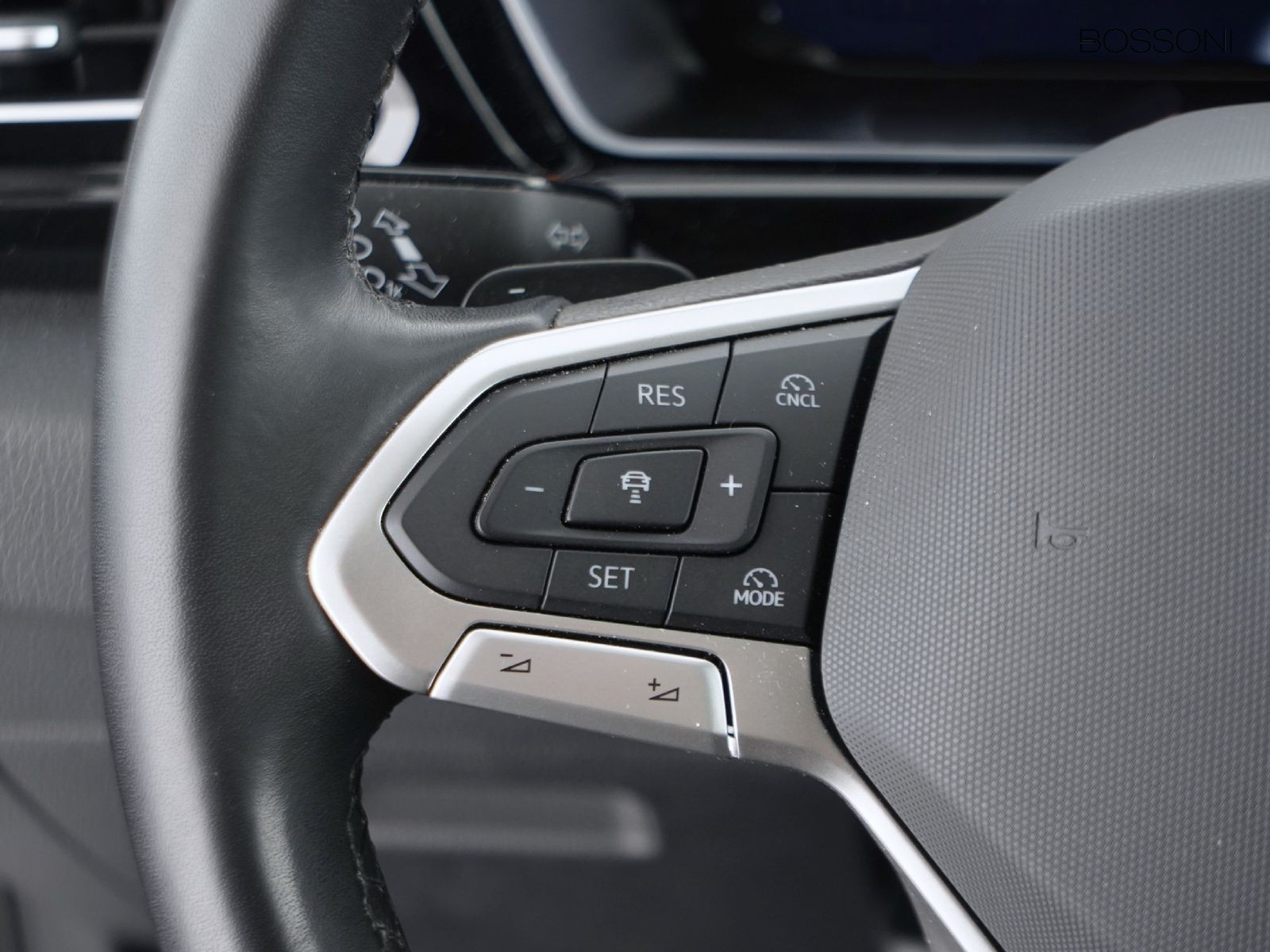 27 - Volkswagen VIC Caddy 2.0 tdi 122cv style dsg7