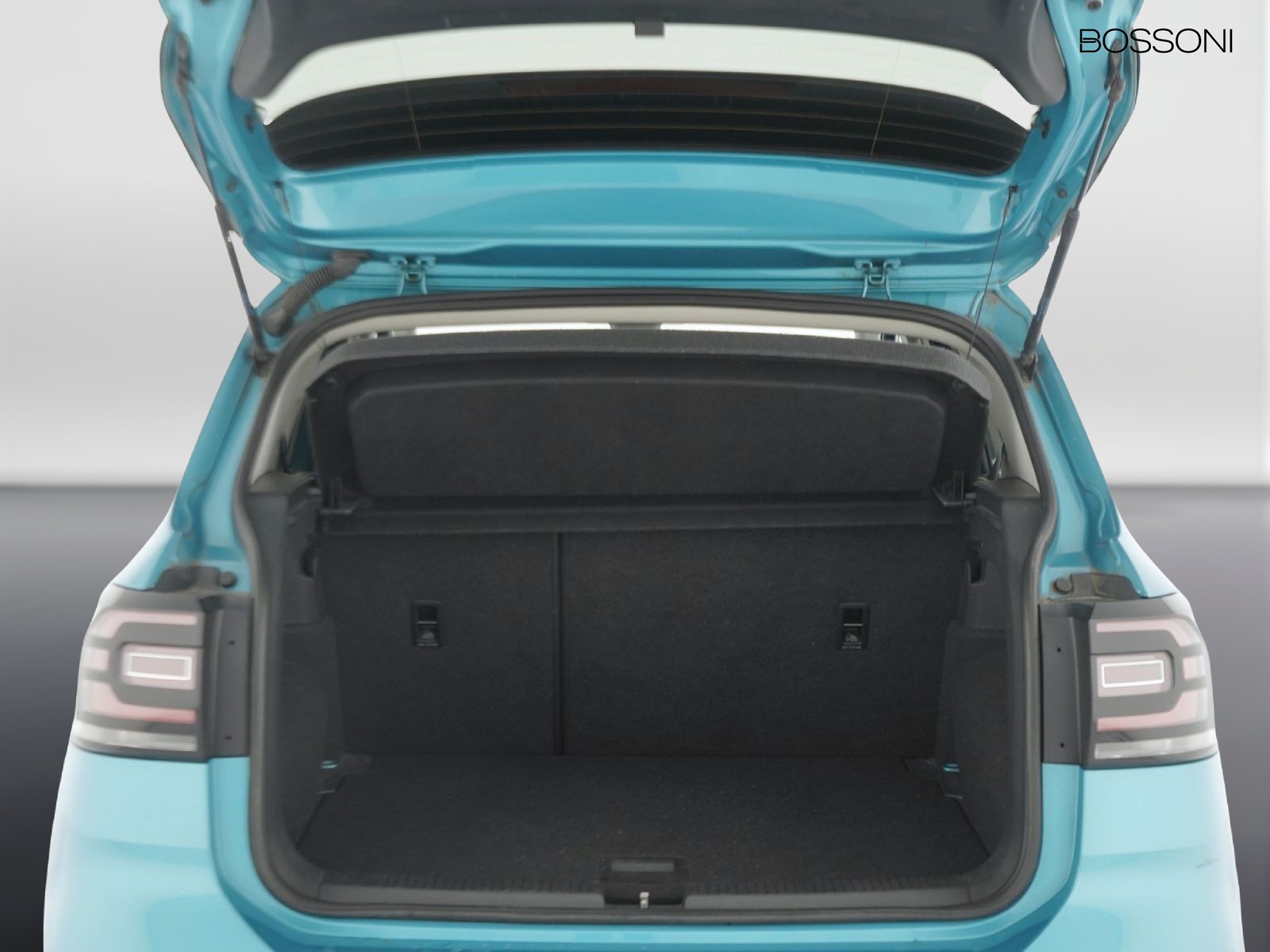 10 - Volkswagen T-Cross 1.0 tsi style dsg