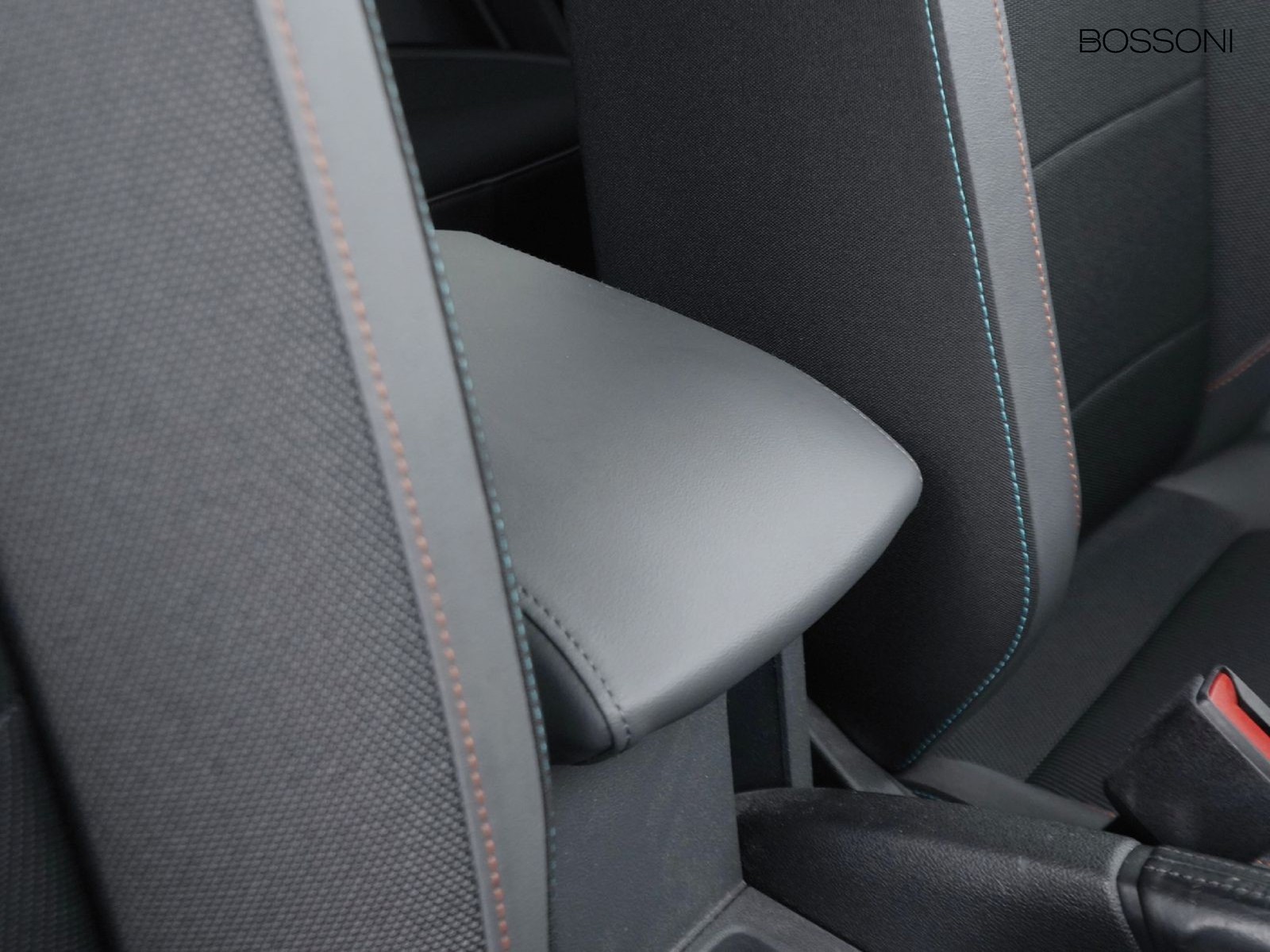 18 - Volkswagen T-Cross 1.0 tsi style dsg