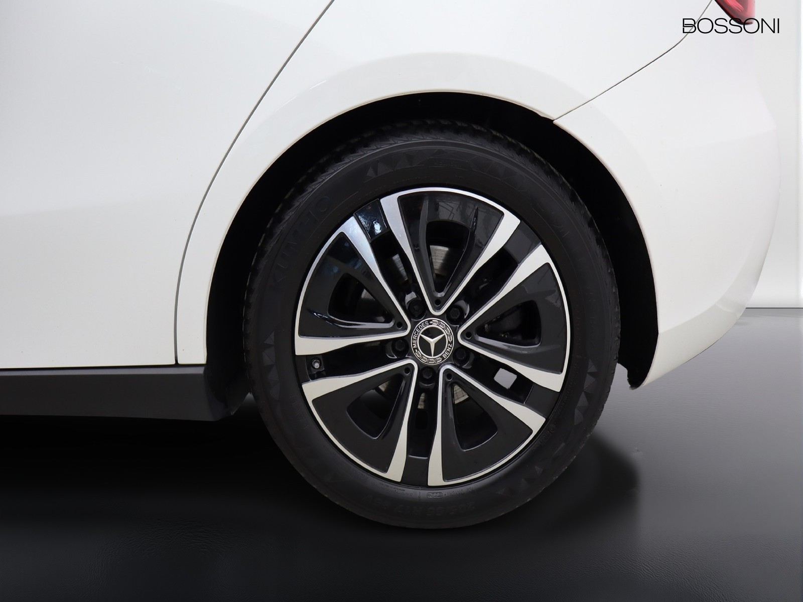 4 - Mercedes Classe A 180 d advanced speedshift dct amg 8g