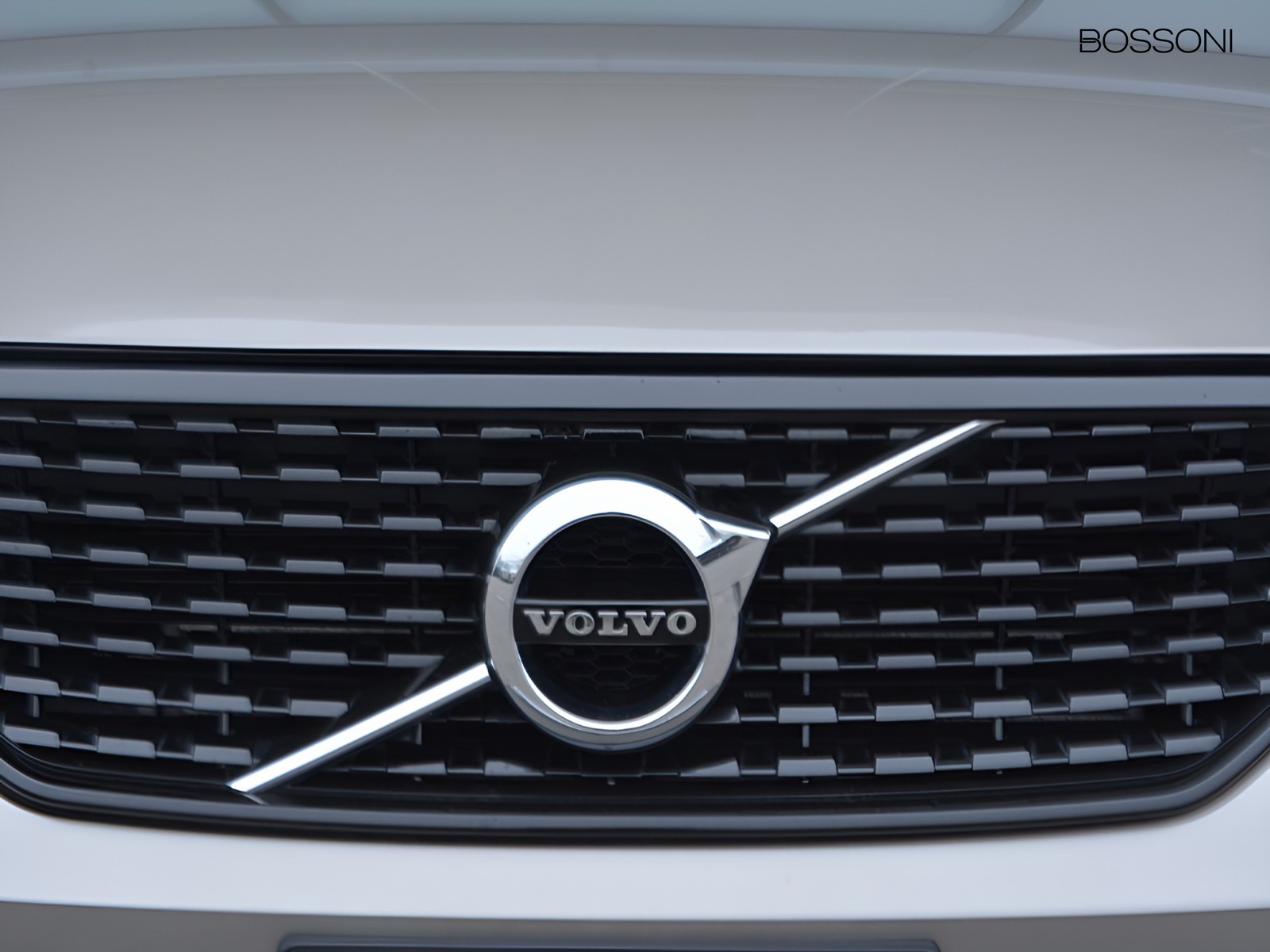 20 - Volvo XC40 1.5 t4 recharge plug-in-hybrid r-design geartronic my21