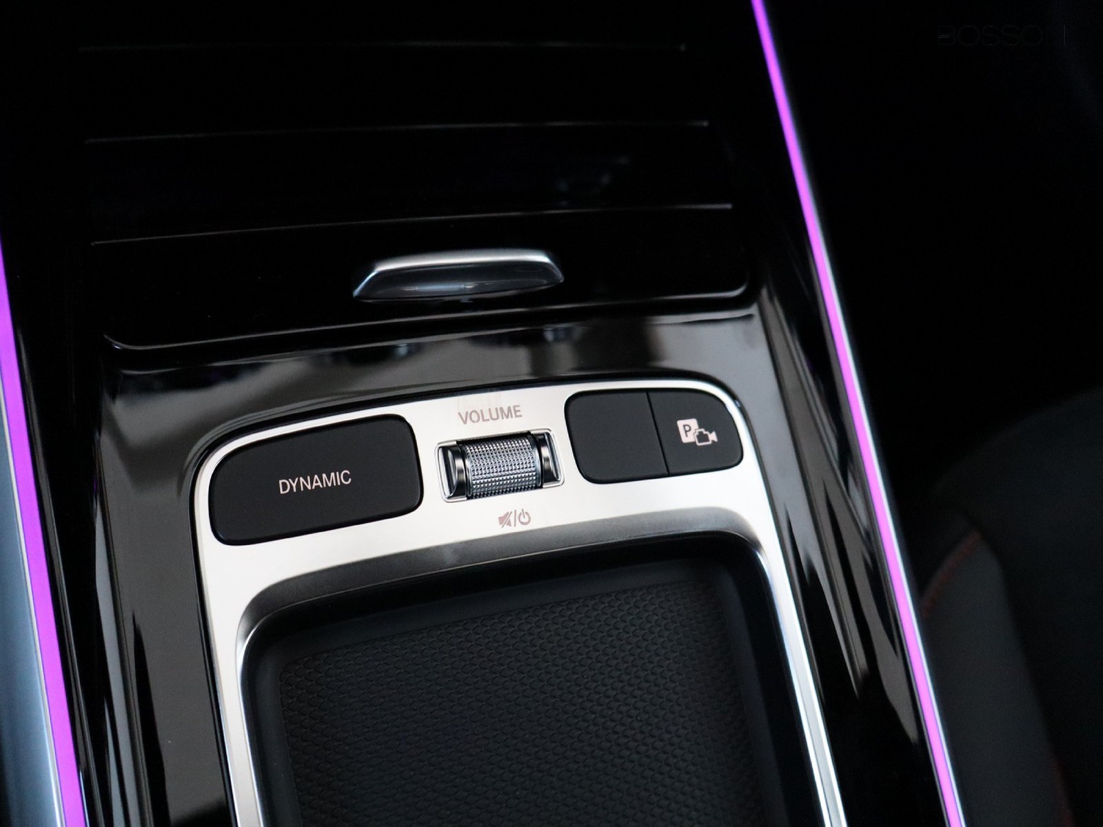 14 - Mercedes GLA 200 d amg line premium 4matic 8g-dct