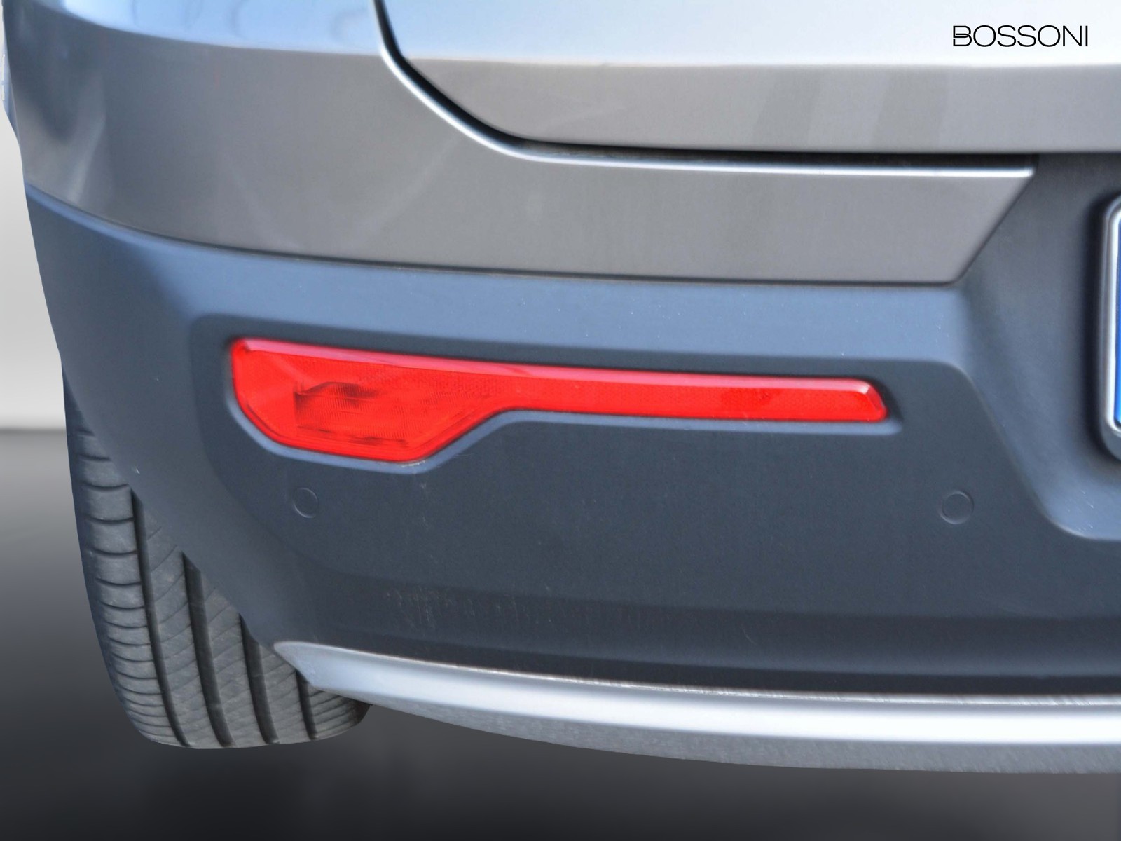 24 - Volvo XC40 1.5 t4 recharge plug-in-hybrid inscription expression geartronic my21