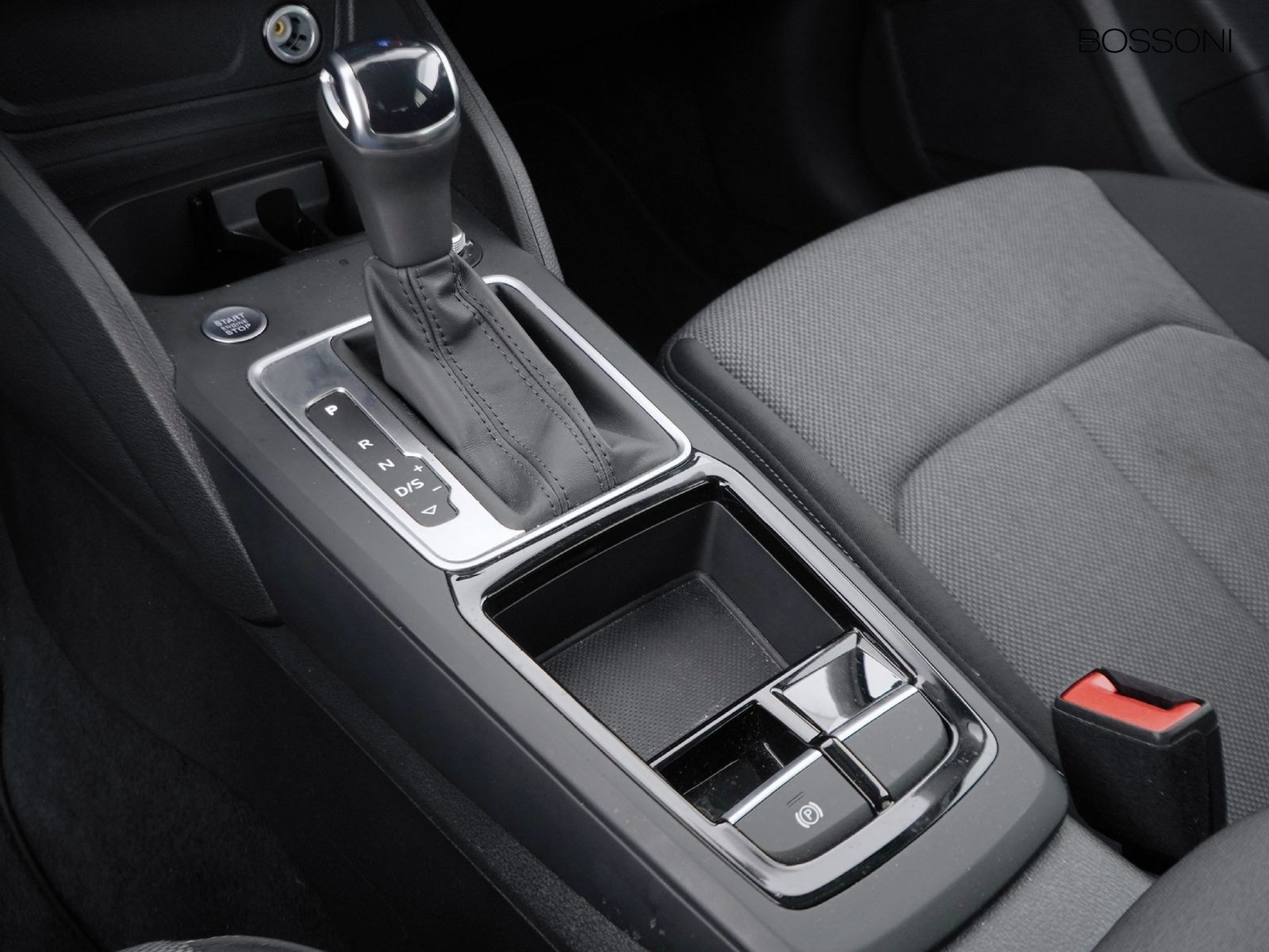 22 - Audi Q2 35 1.5 tfsi s line edition s tronic