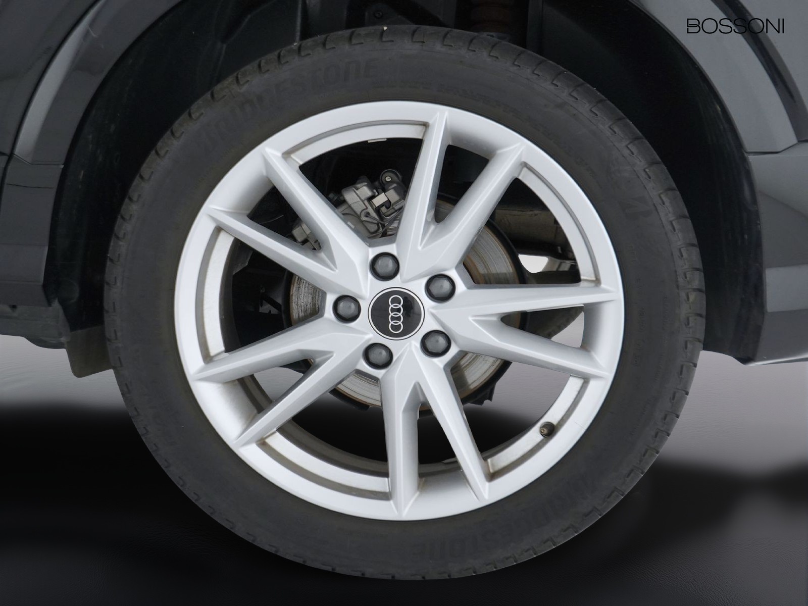 12 - Audi Q2 35 1.5 tfsi s line edition s tronic