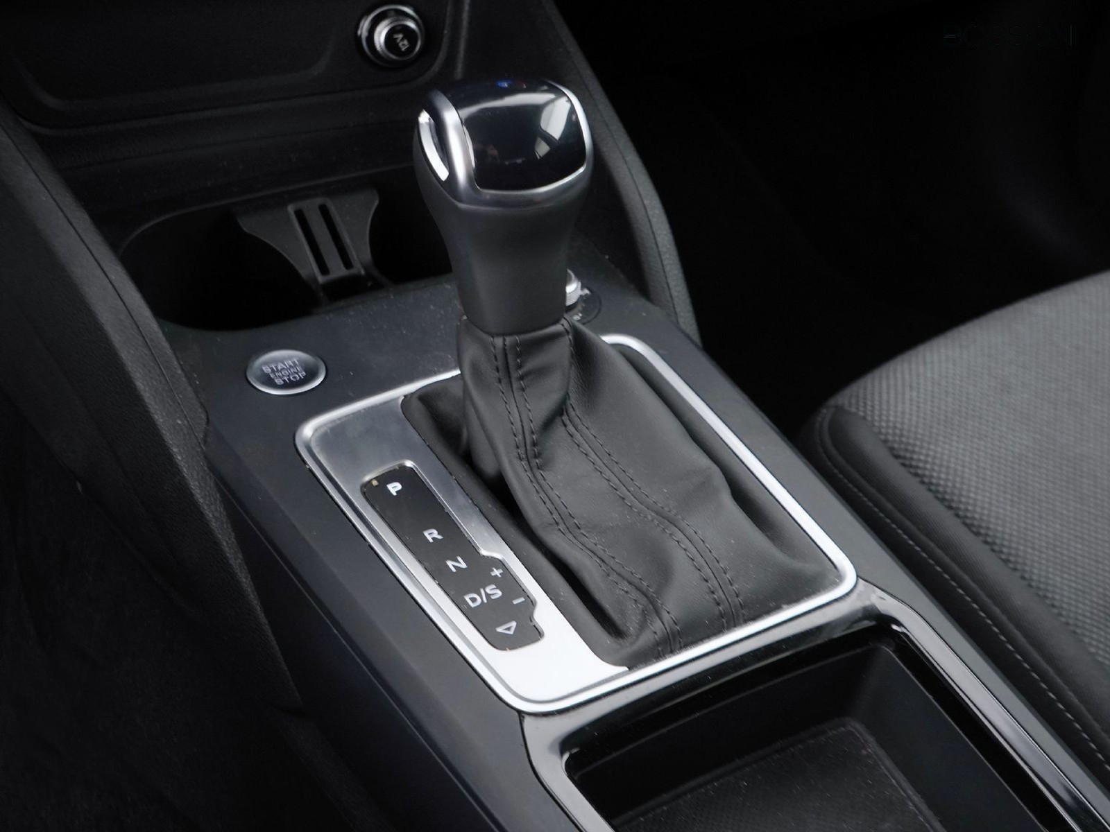 22 - Audi Q2 35 1.5 tfsi s line edition s tronic