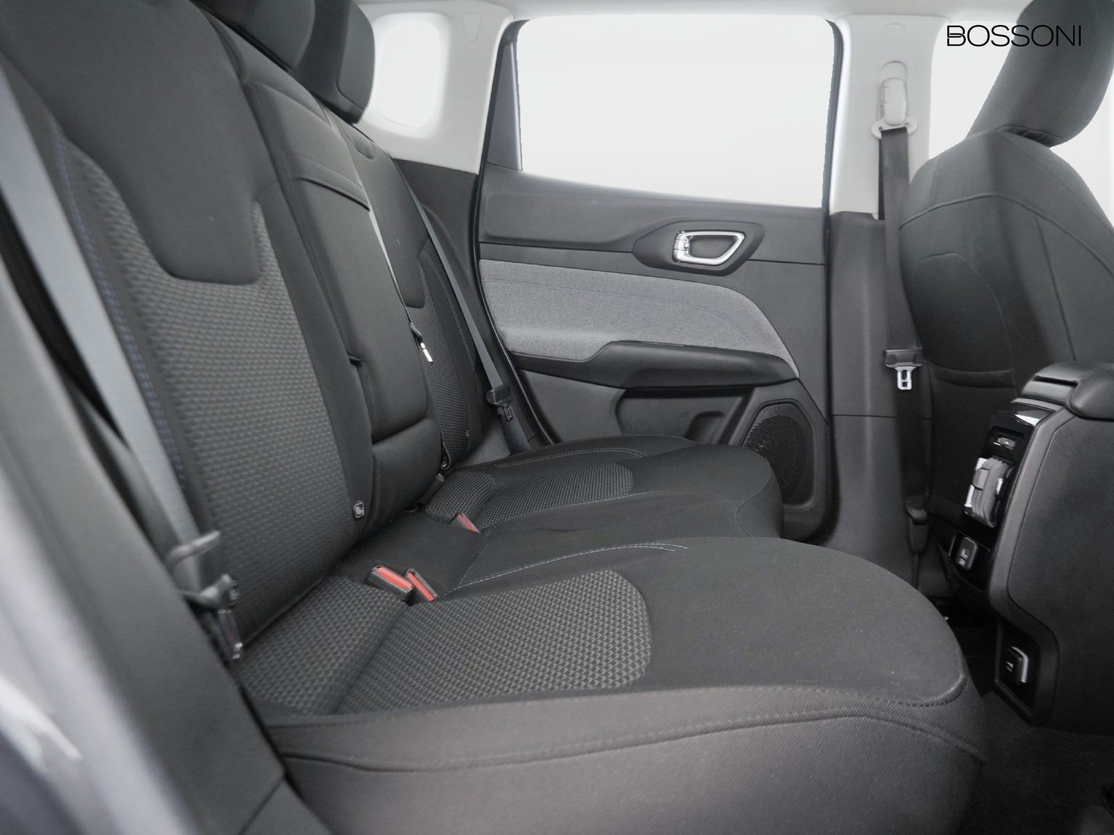 9 - Jeep Compass 1.6 multijet ii 130cv longitude 2wd