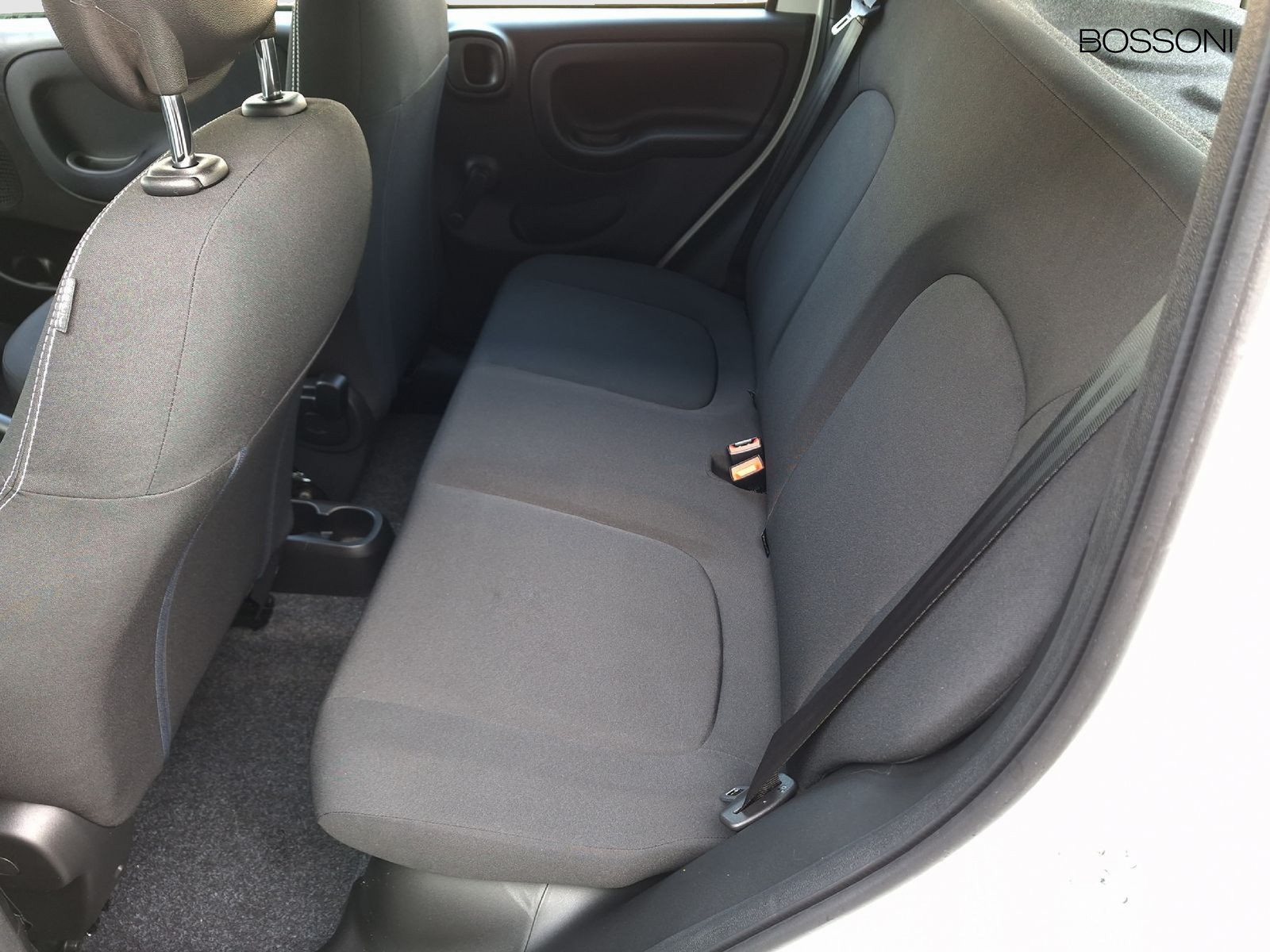 12 - Fiat Pandina 1.0 firefly hybrid 65cv pop s&s