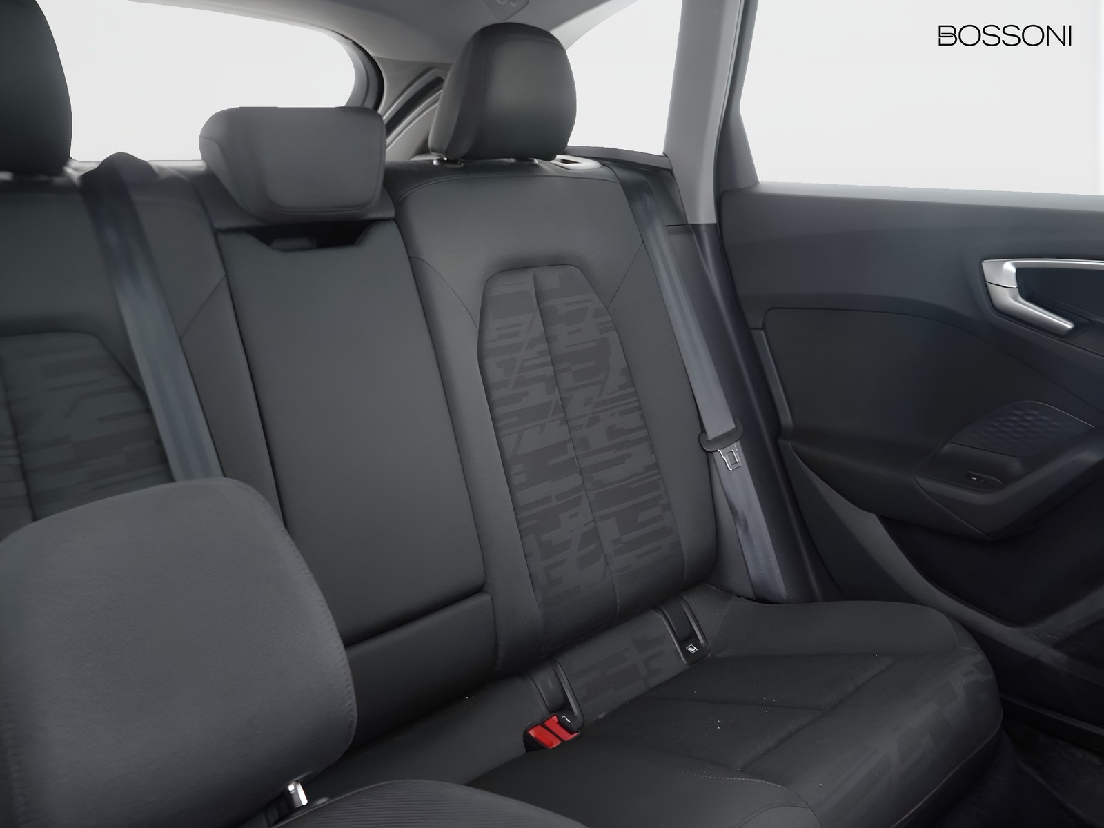 21 - Audi A5 avant 2.0 tdi mhev+ 204cv business advanced