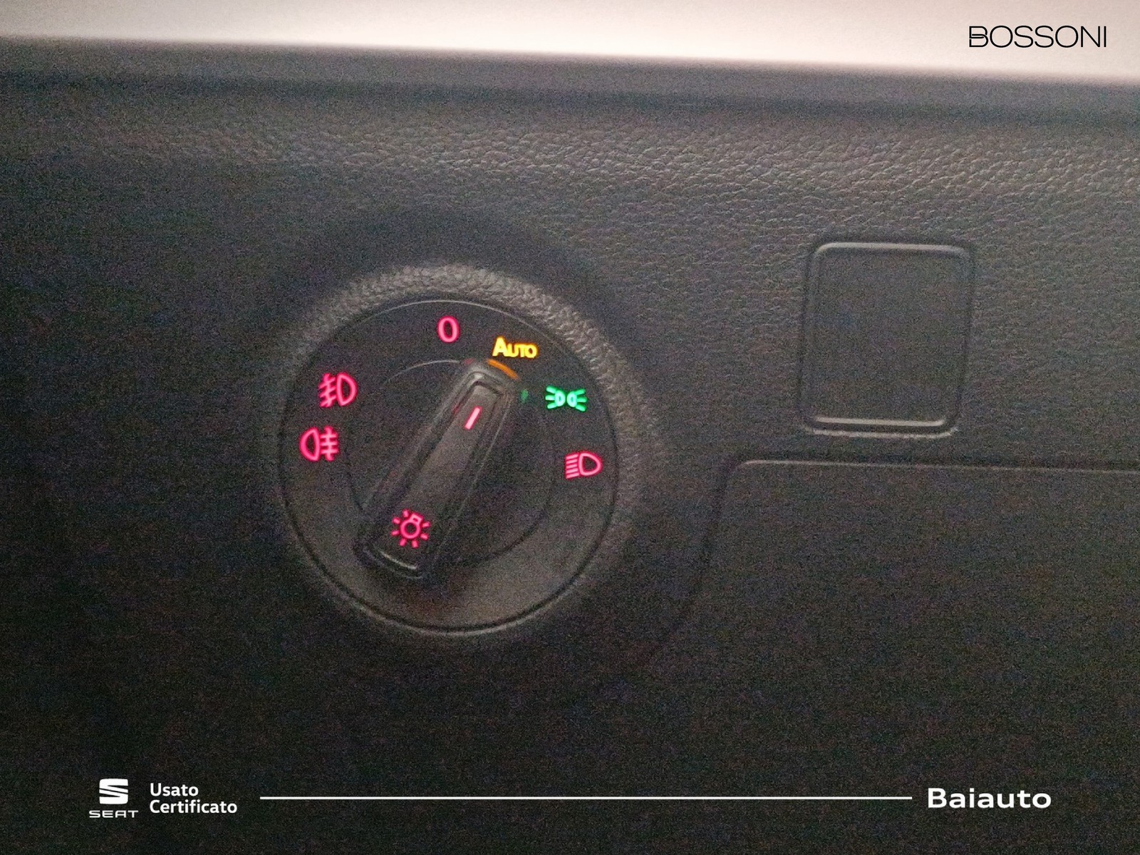 16 - Seat Arona 1.0 ecotsi 95cv fr