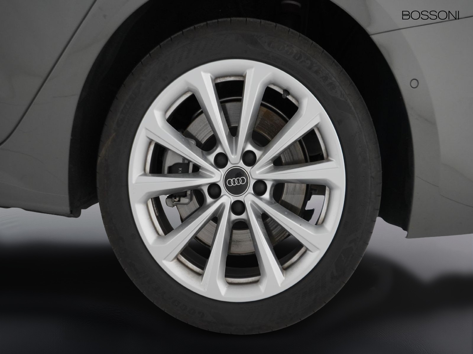 12 - Audi A5 avant 2.0 tdi mhev+ 204cv business advanced