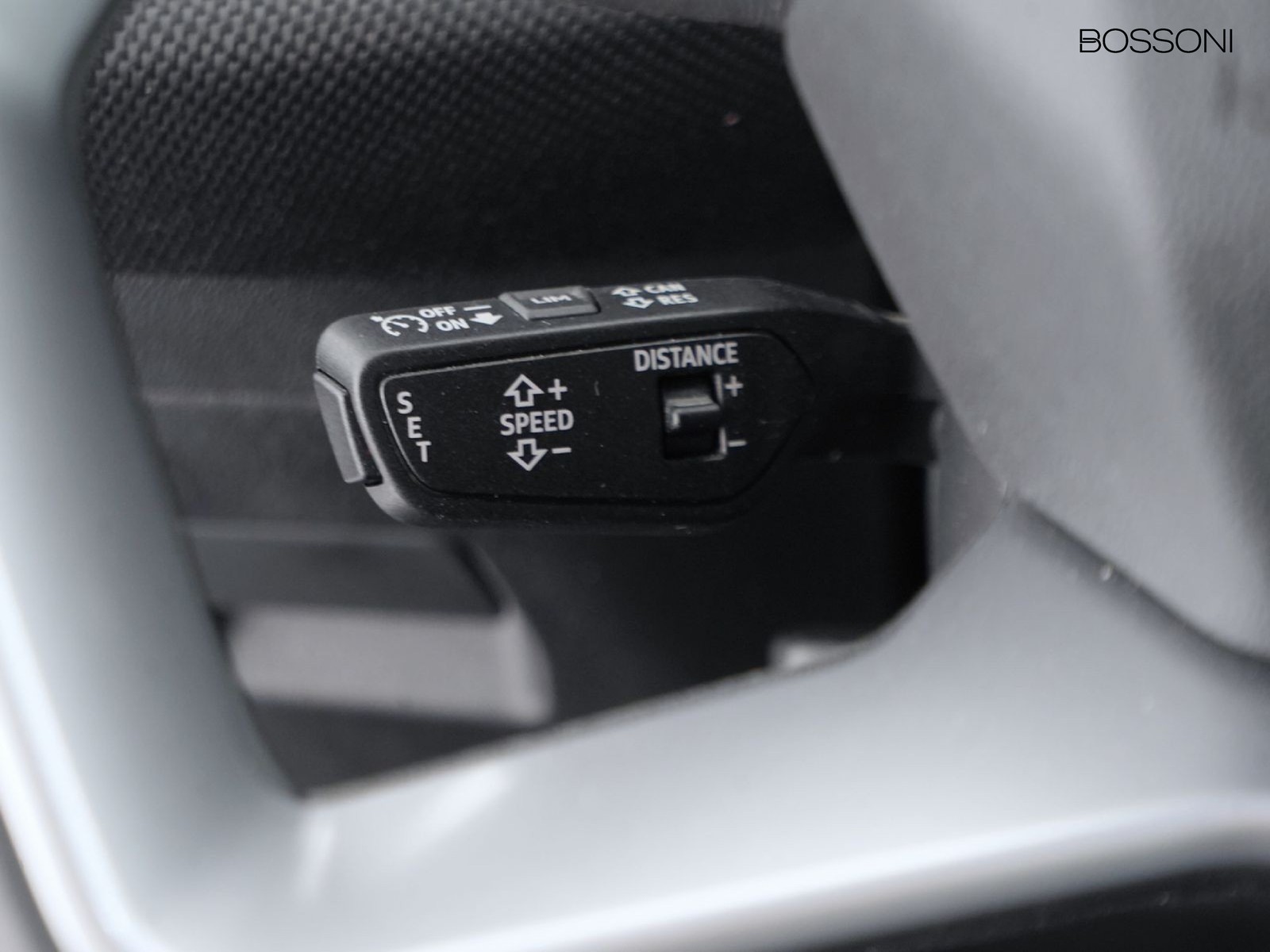 24 - Audi A5 avant 2.0 tdi mhev+ 204cv business advanced