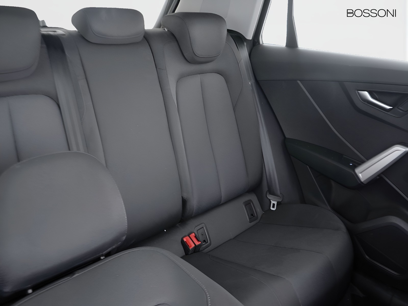 21 - Audi Q2 30 2.0 tdi admired advanced s tronic