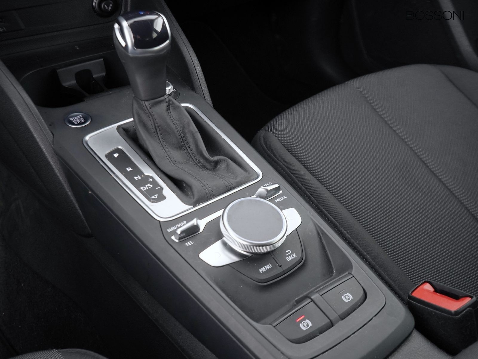 22 - Audi Q2 30 2.0 tdi admired advanced s tronic